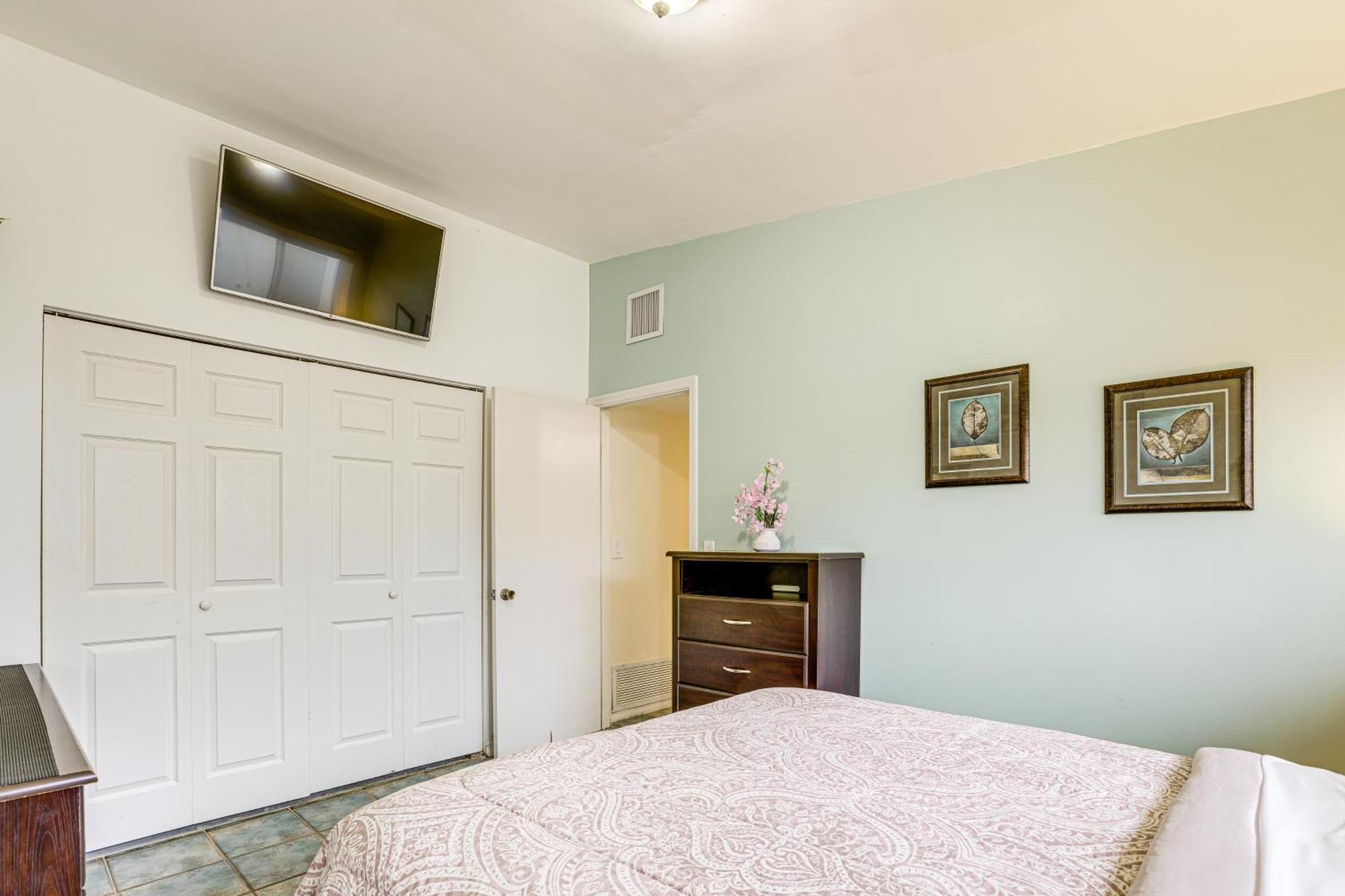 Holiday home Riverfront House In Port St Lucie With Pool And Dock! *