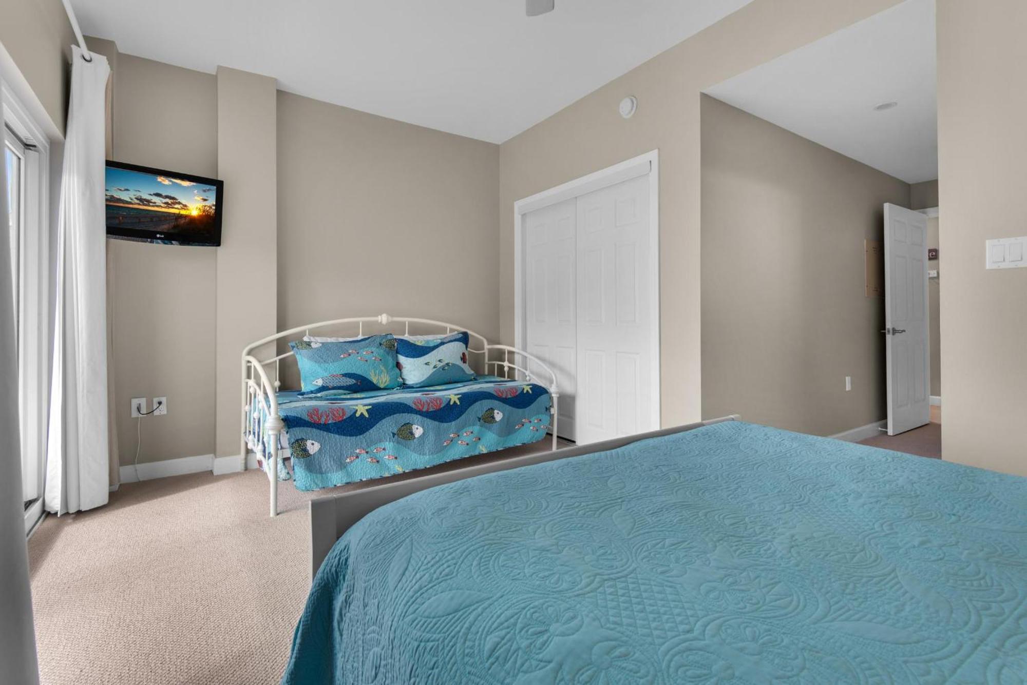 Portside Unit 13 * Pensacola Beach