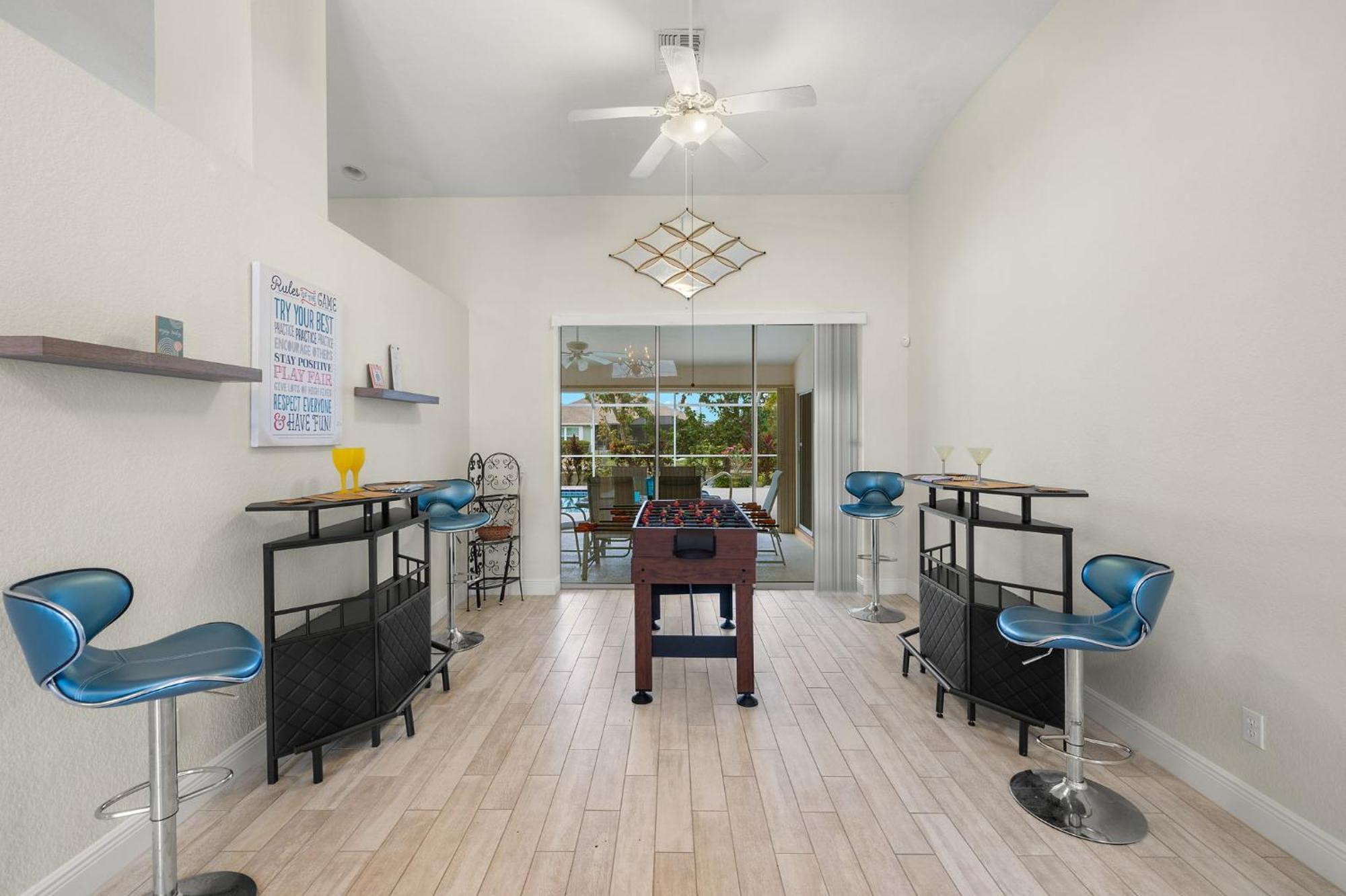 New Listing! Electric-heated Pool On Canal - Dolly *