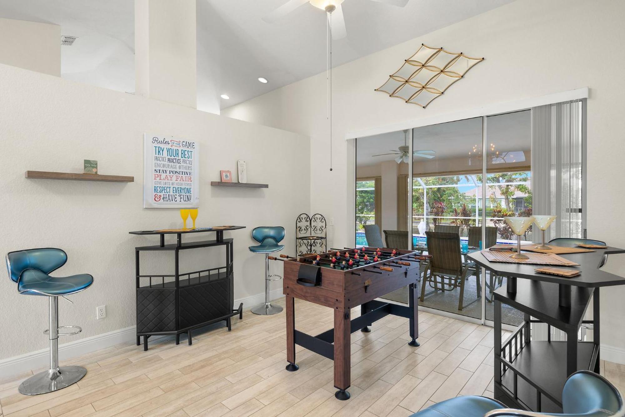 Villa New Listing! Electric-heated Pool On Canal - Dolly *
