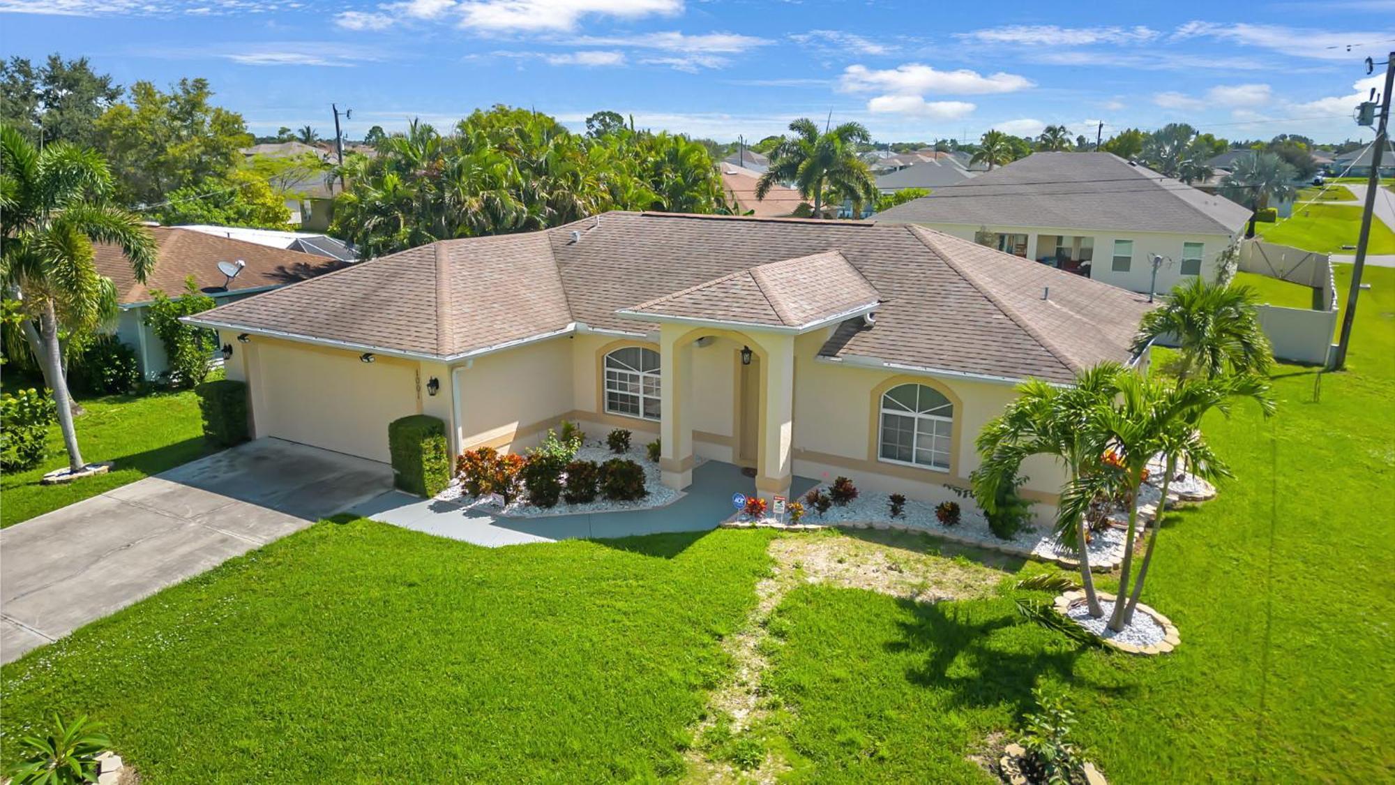 Private Family-friendly With Electric-heated Pool - Blanca