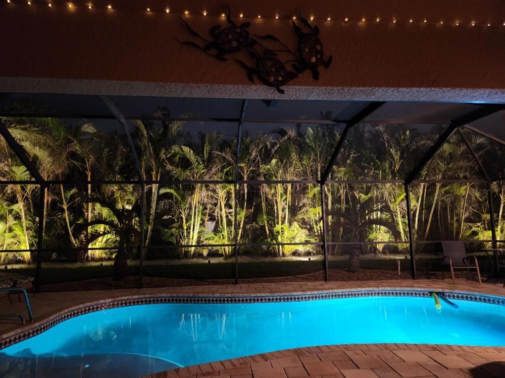 Private Oasis! Electric-heated Pool - Perfect For Families! - Barbossa Villa Cape Coral