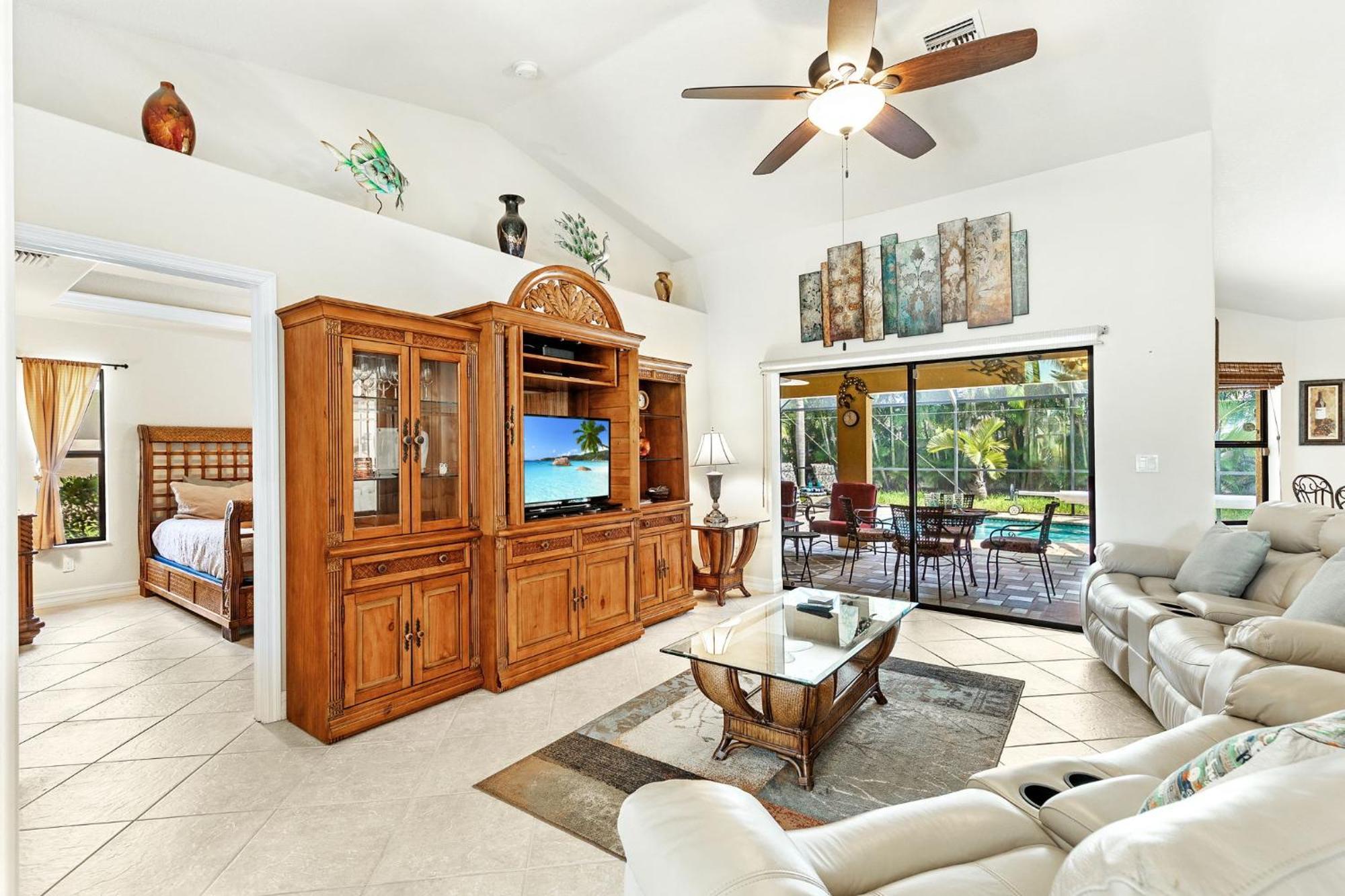 Private Oasis! Electric-heated Pool - Perfect For Families! - Barbossa Villa