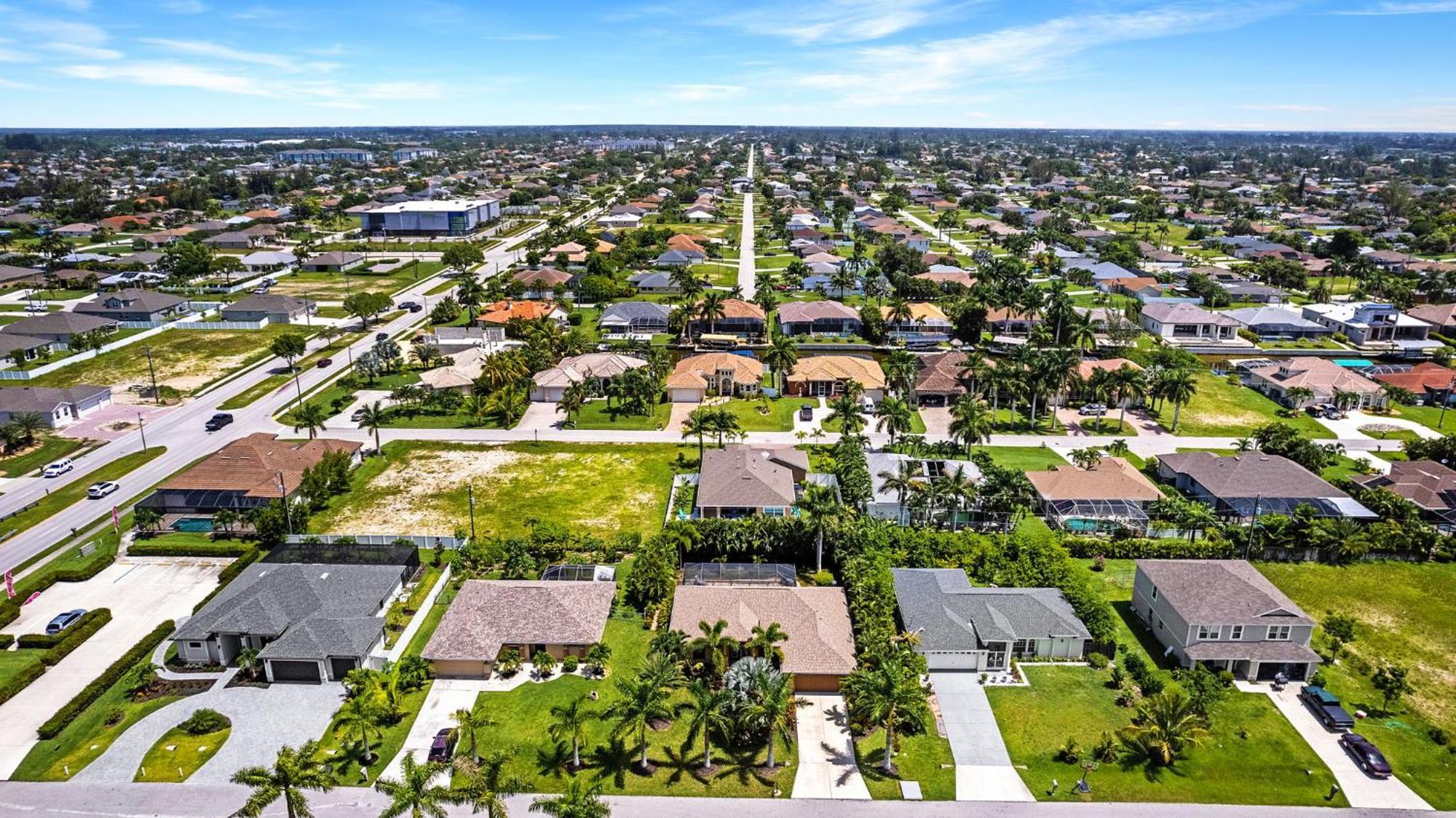 Villa Private Oasis! Electric-heated Pool - Perfect For Families! - Barbossa Cape Coral
