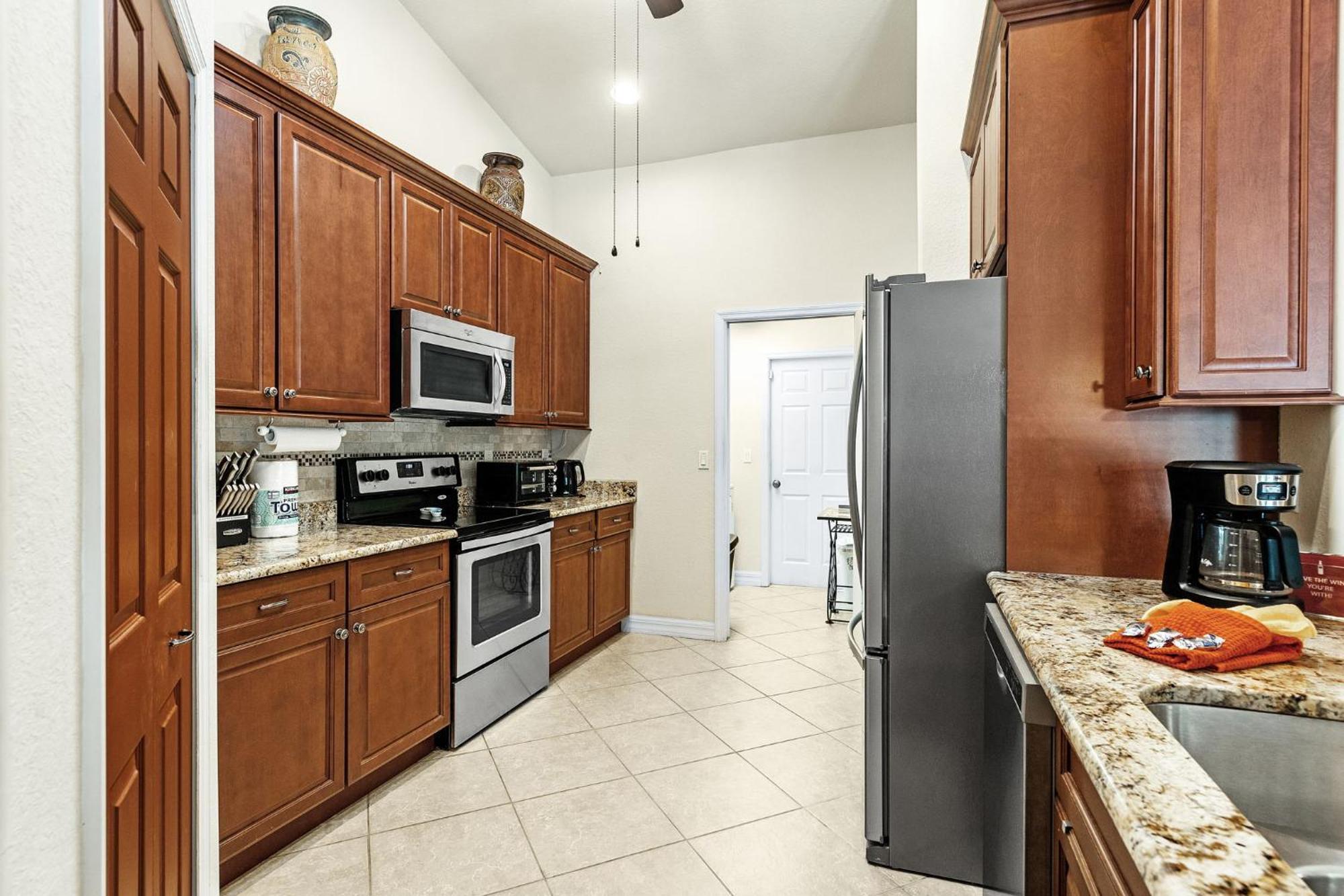 Private Oasis! Electric-heated Pool - Perfect For Families! - Barbossa * Cape Coral