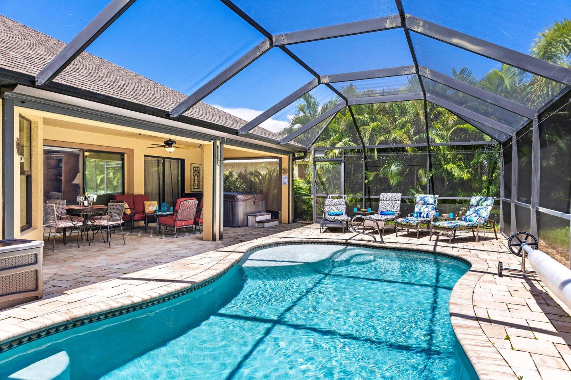 Private Oasis! Electric-heated Pool - Perfect For Families! - Barbossa Cape Coral