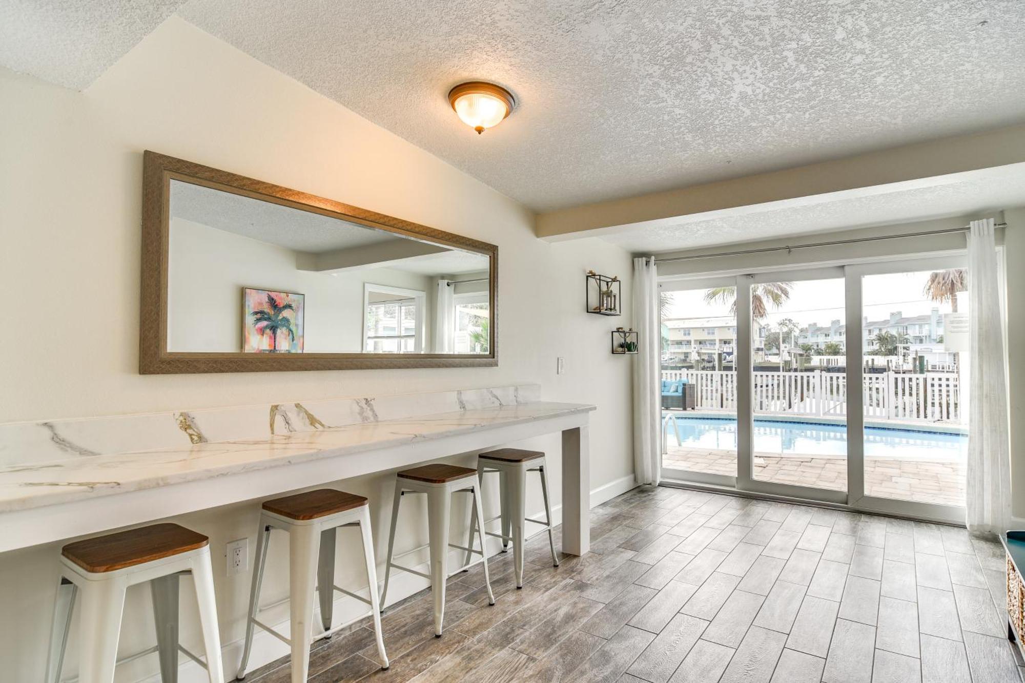 Canal-front With Private Pool And Dock! * Clearwater Beach
