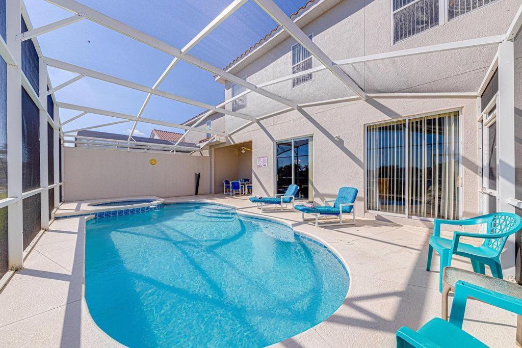 Newly Renovated Courtyard Villa