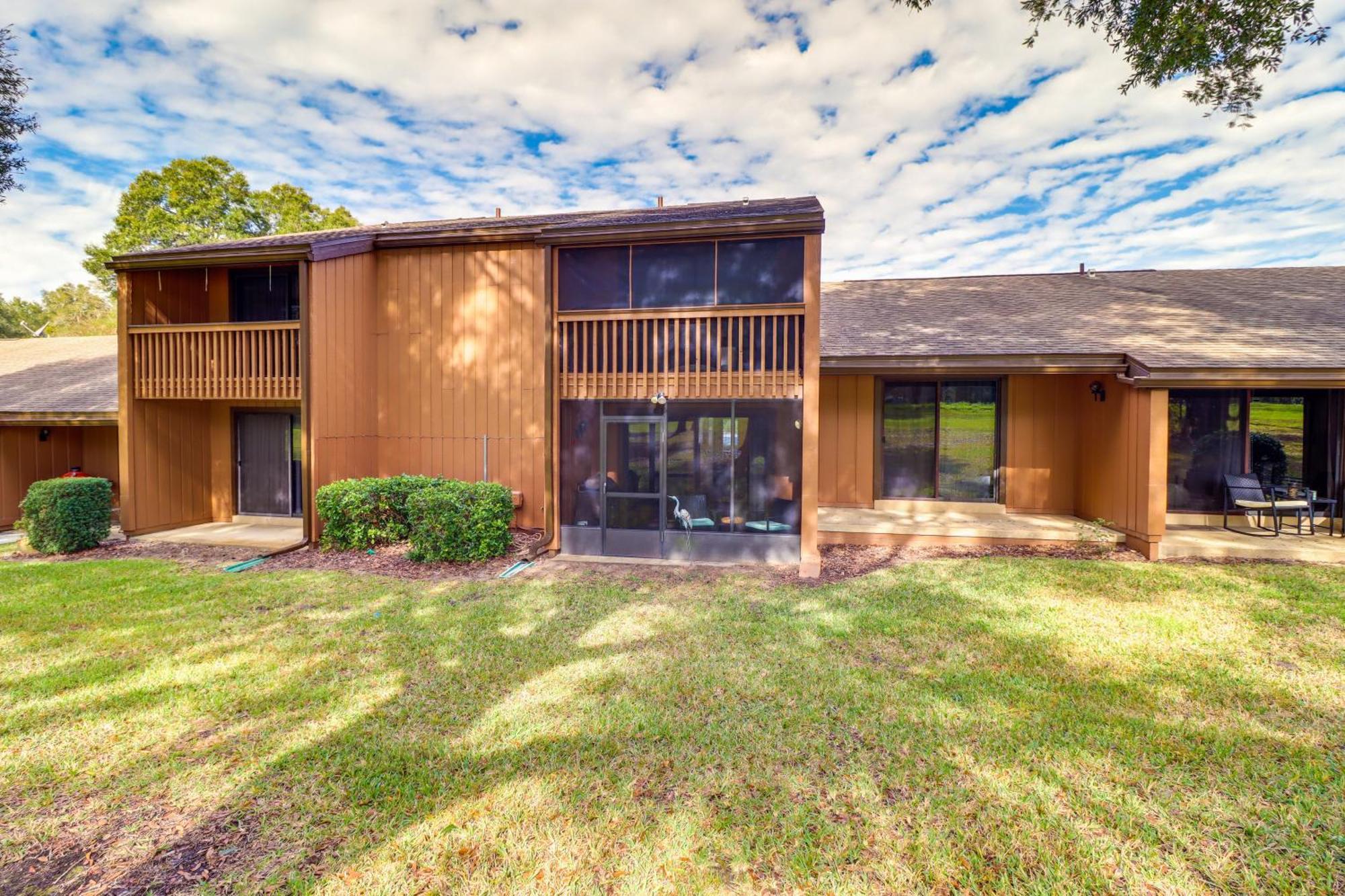 Cozy Townhome - 2 Mi To Rainbow Springs! Holiday home *