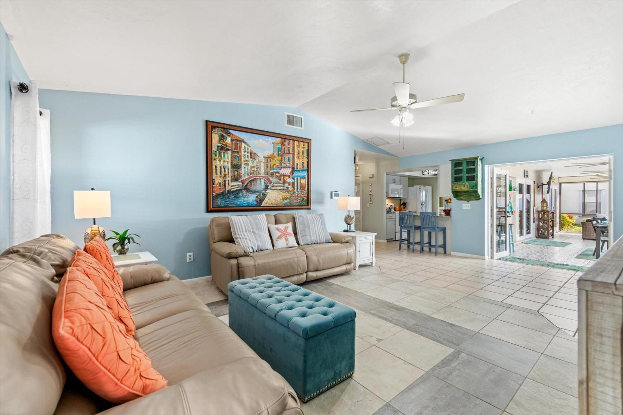 Beautifully Remodeled Electric-heated Pool With Bikes - Perfect For Families! - Skyy Villa