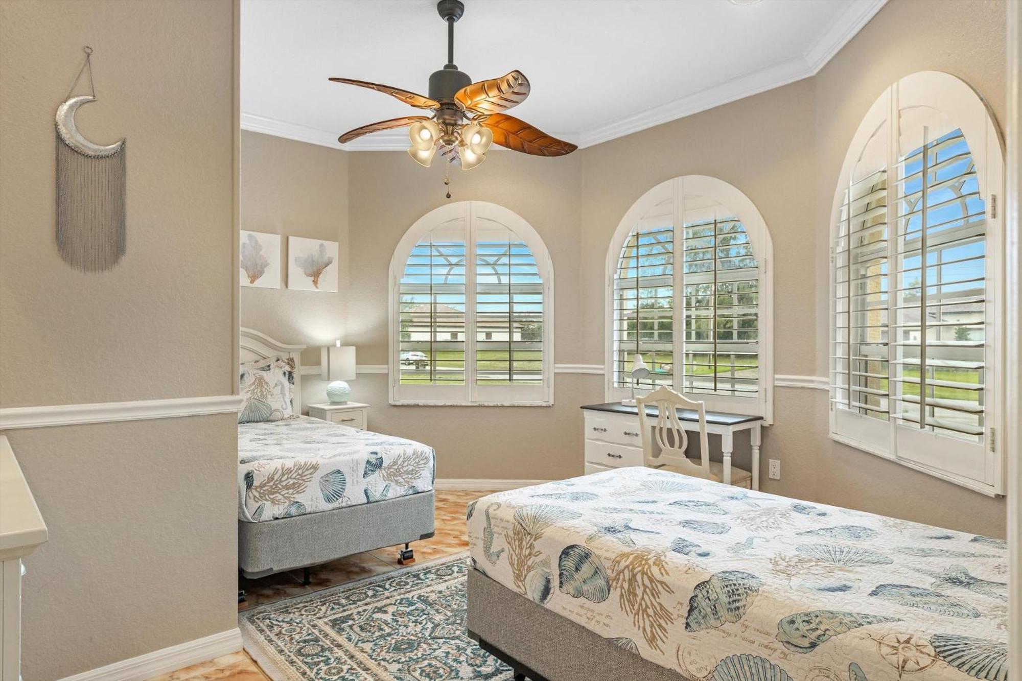Villa Private Electric-heated Pool - Great For Families With Pets! - Nina Cape Coral