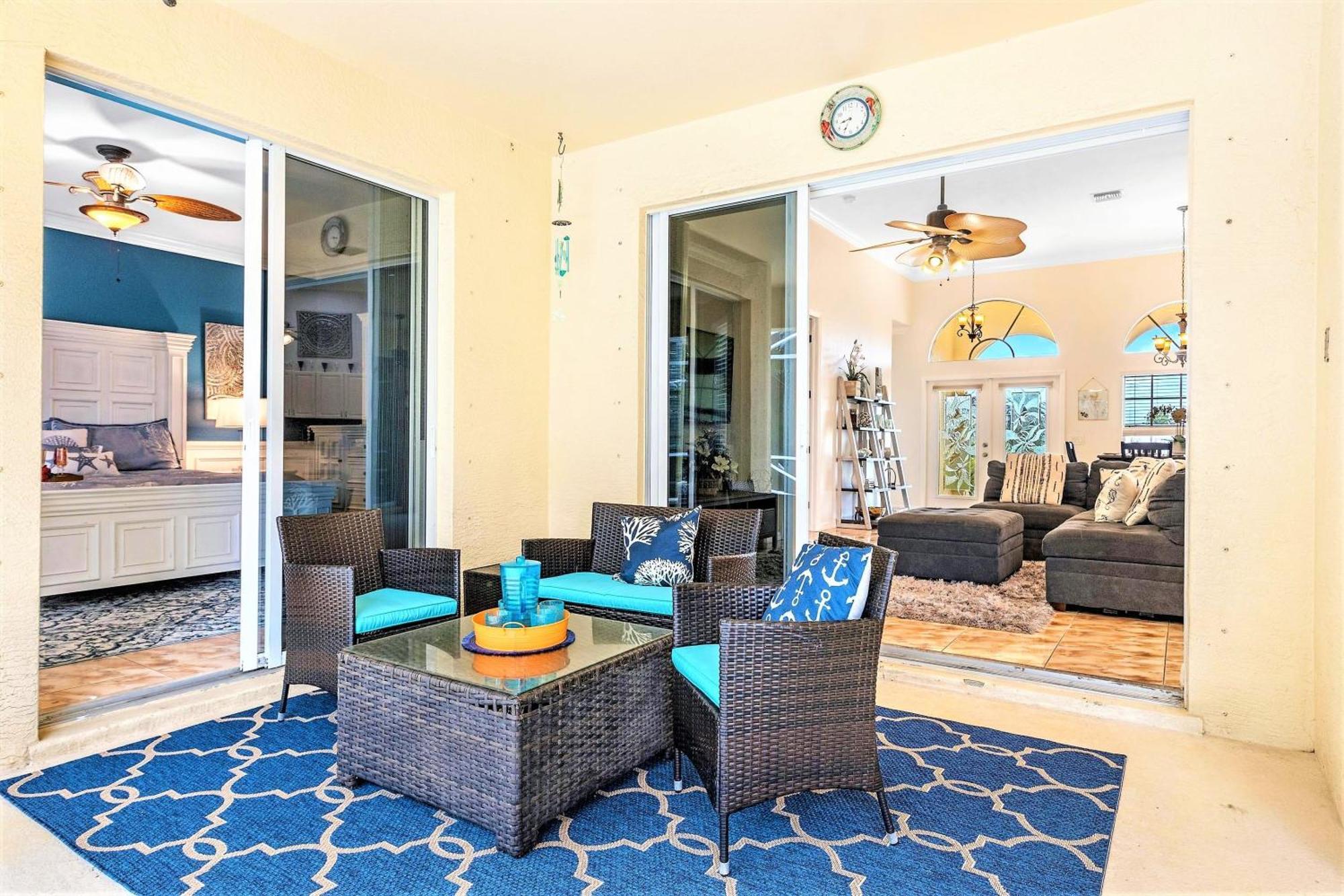 Private Electric-heated Pool - Great For Families With Pets! - Nina Villa *