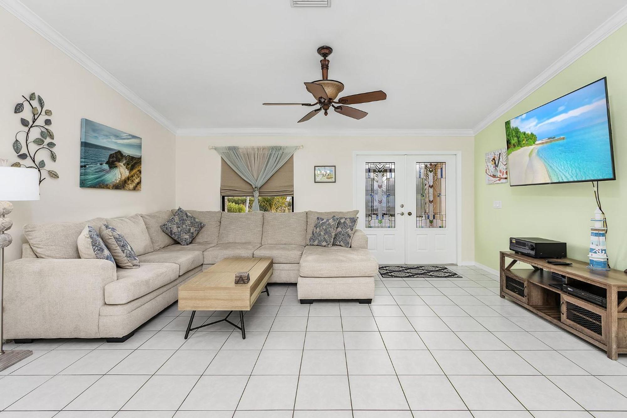 Villa Family-friendly Salt Water Electric-heated Pool With Gulf Access - Mahana Cape Coral