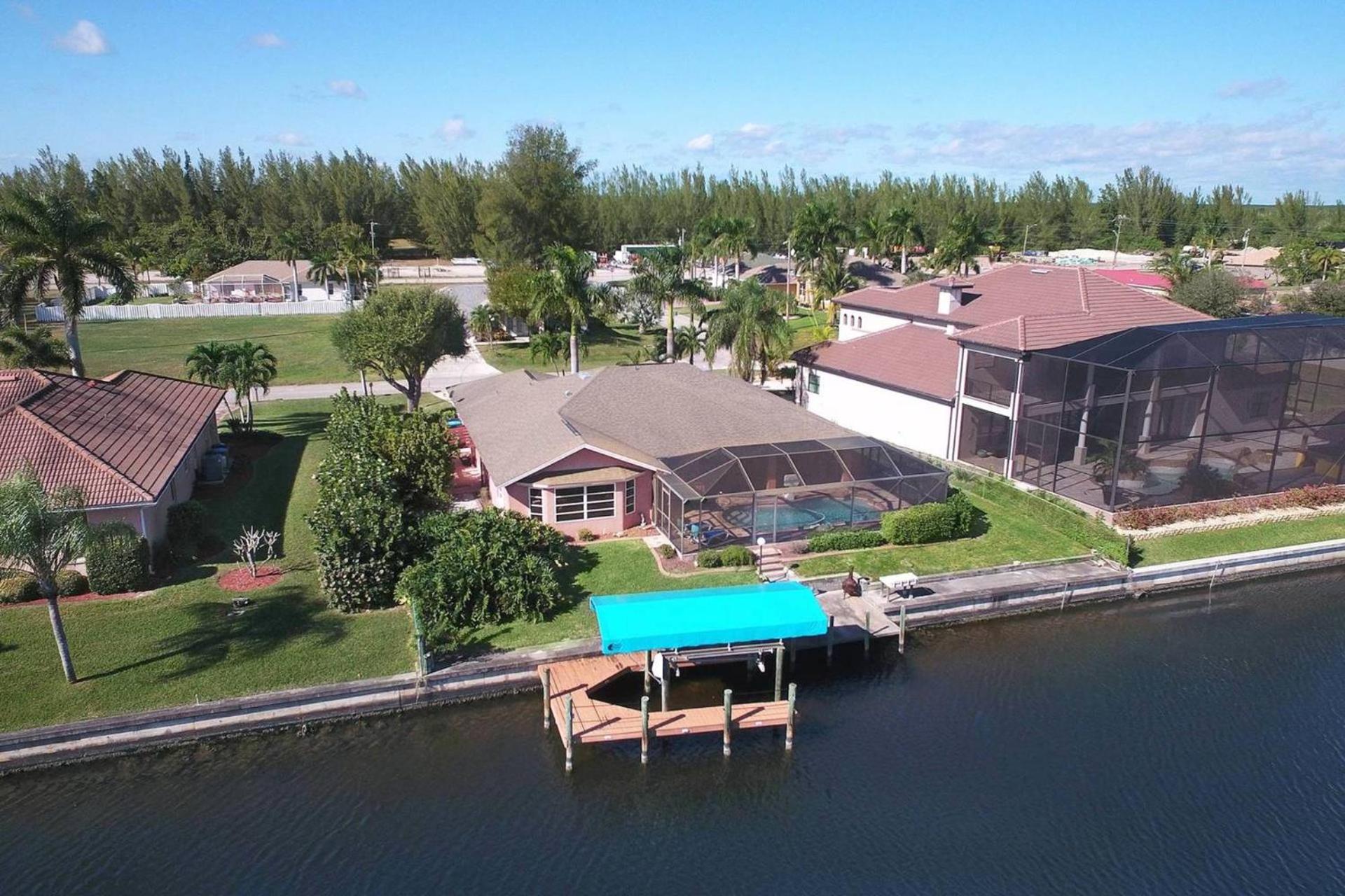 Spacious Electric-heated Pool On Gulf-access Canal With Bikes - Joan Matlacha