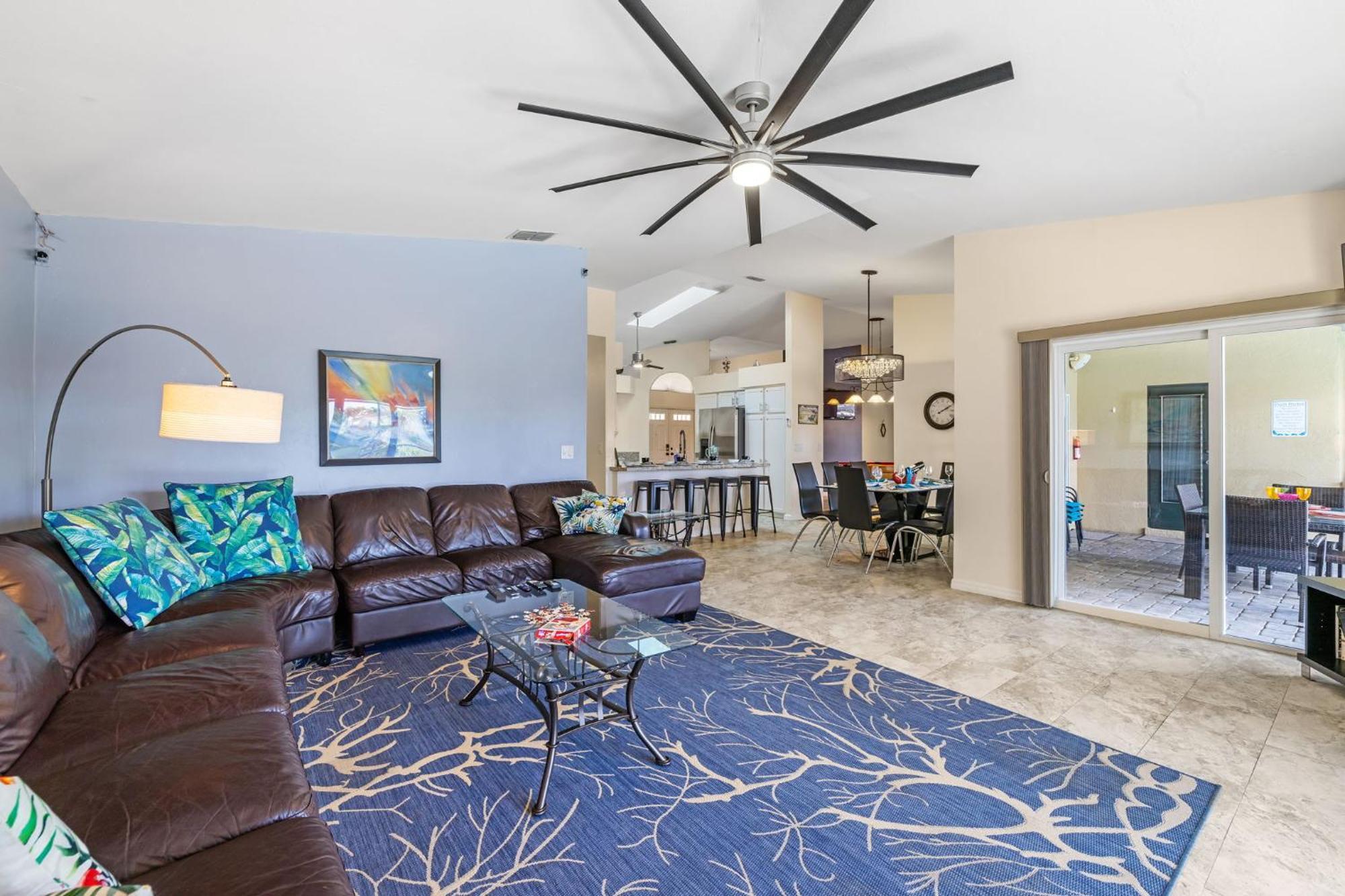 Gulf Access Heated Pool With Pool Table - De Nona * Cape Coral