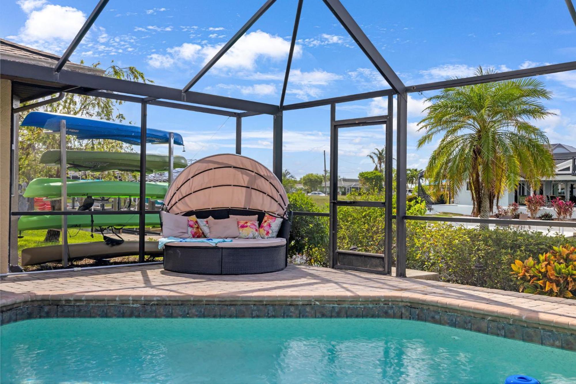 Villa Gulf Access Heated Pool With Pool Table - De Nona