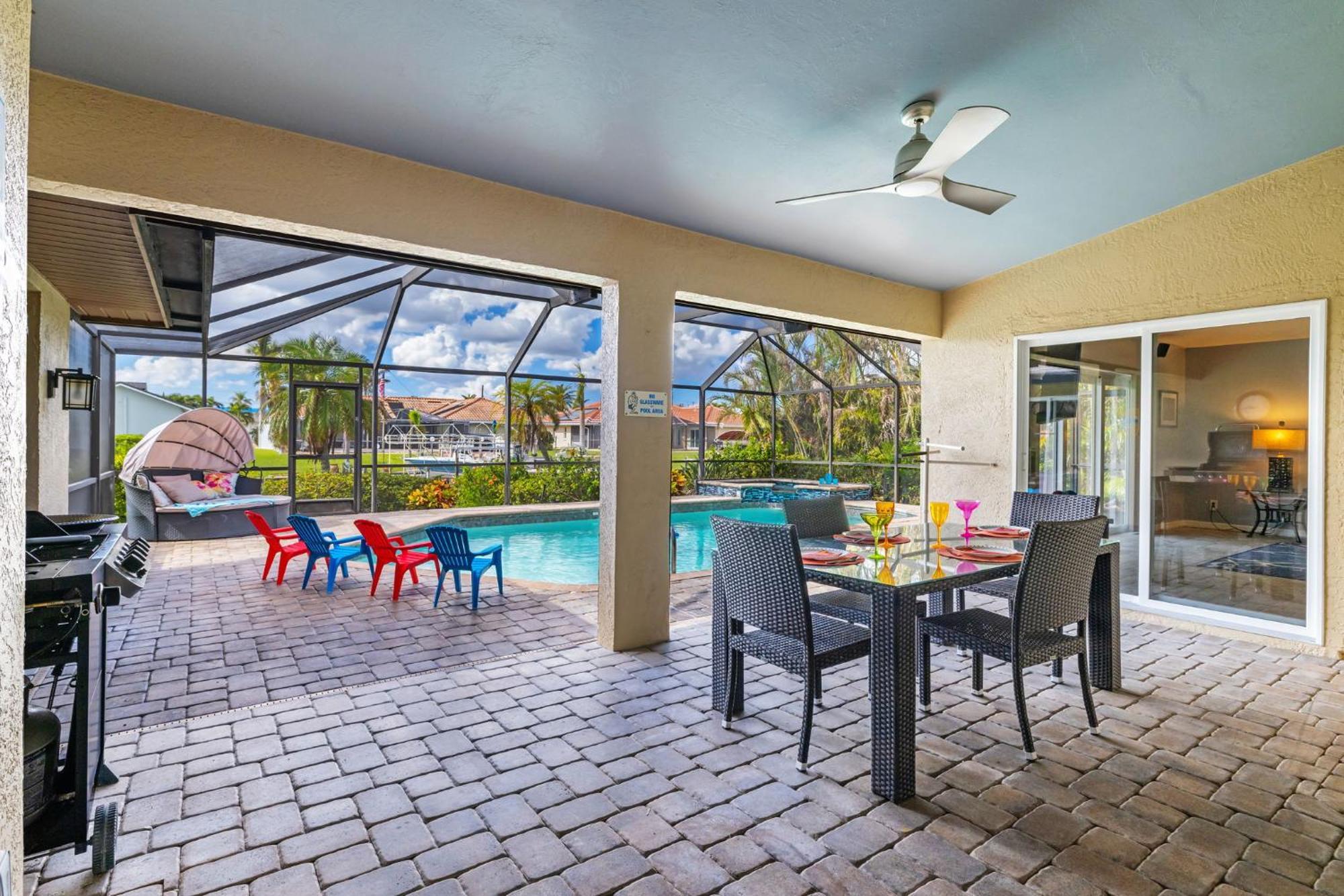 Gulf Access Heated Pool With Pool Table - De Nona Villa