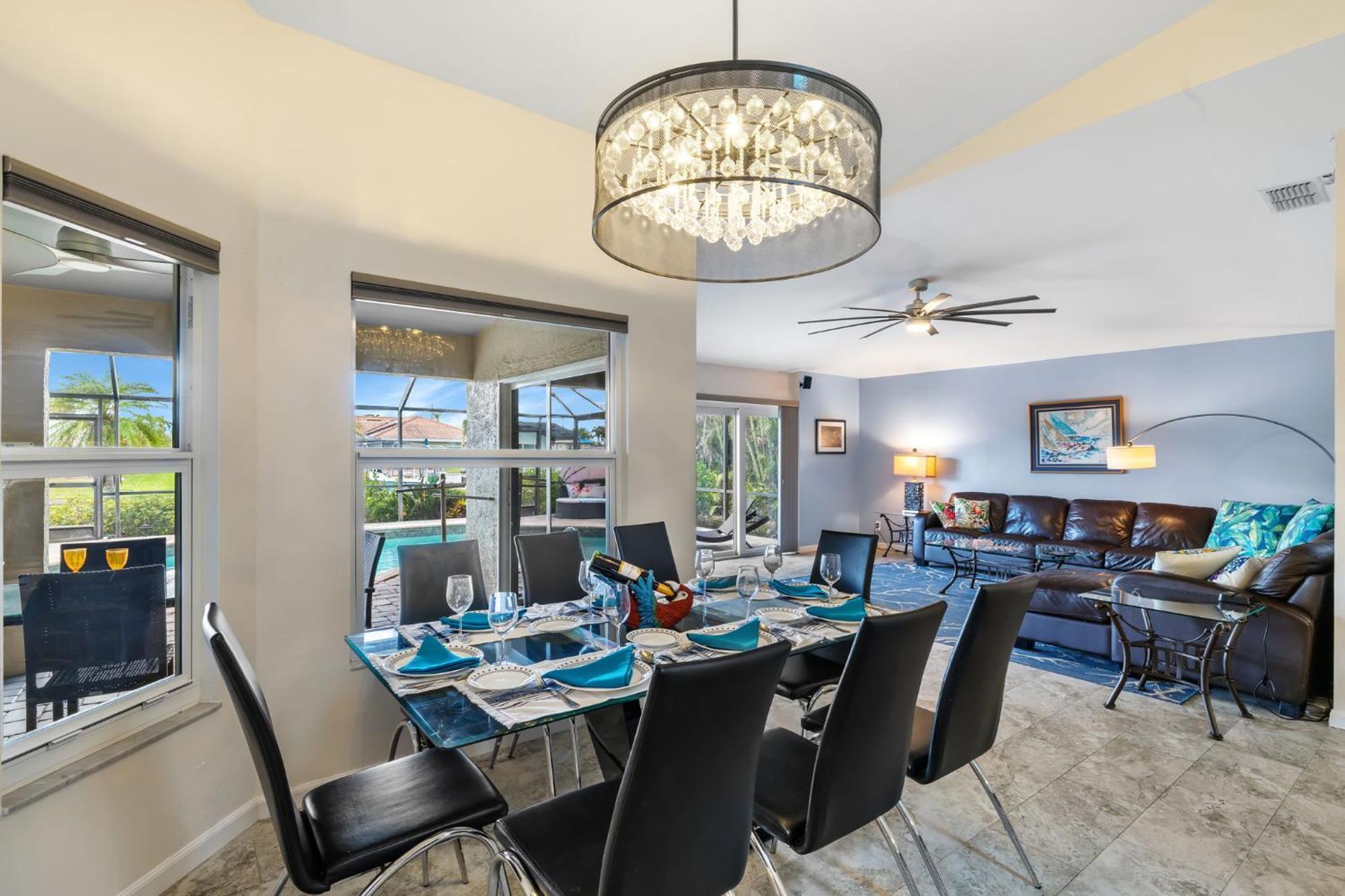 Gulf Access Heated Pool With Pool Table - De Nona Villa Cape Coral
