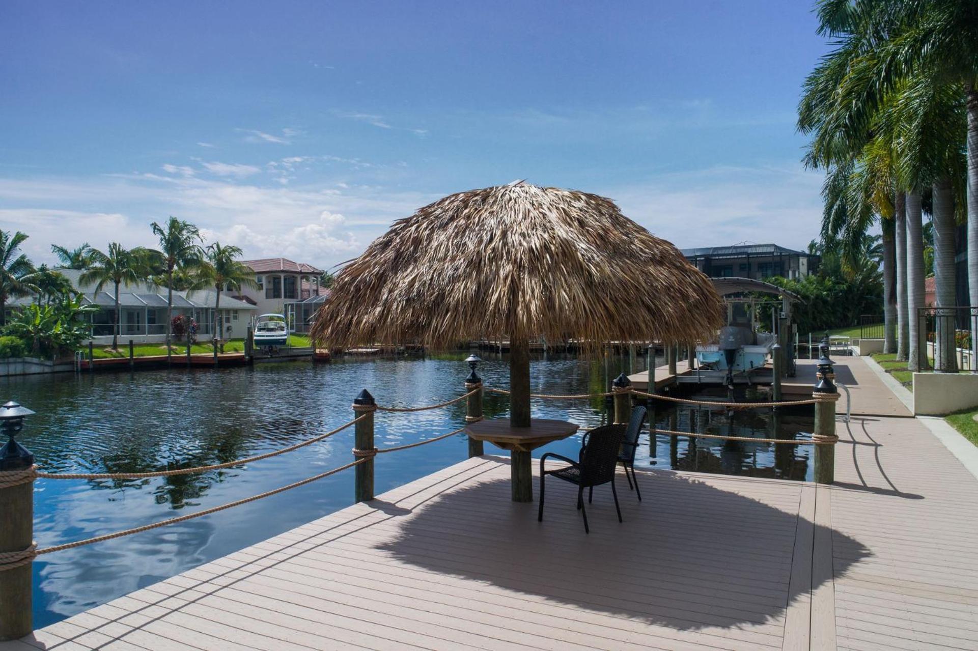 Stunning Gulf-access With Saltwater Heated Pool & - Francesca Villa