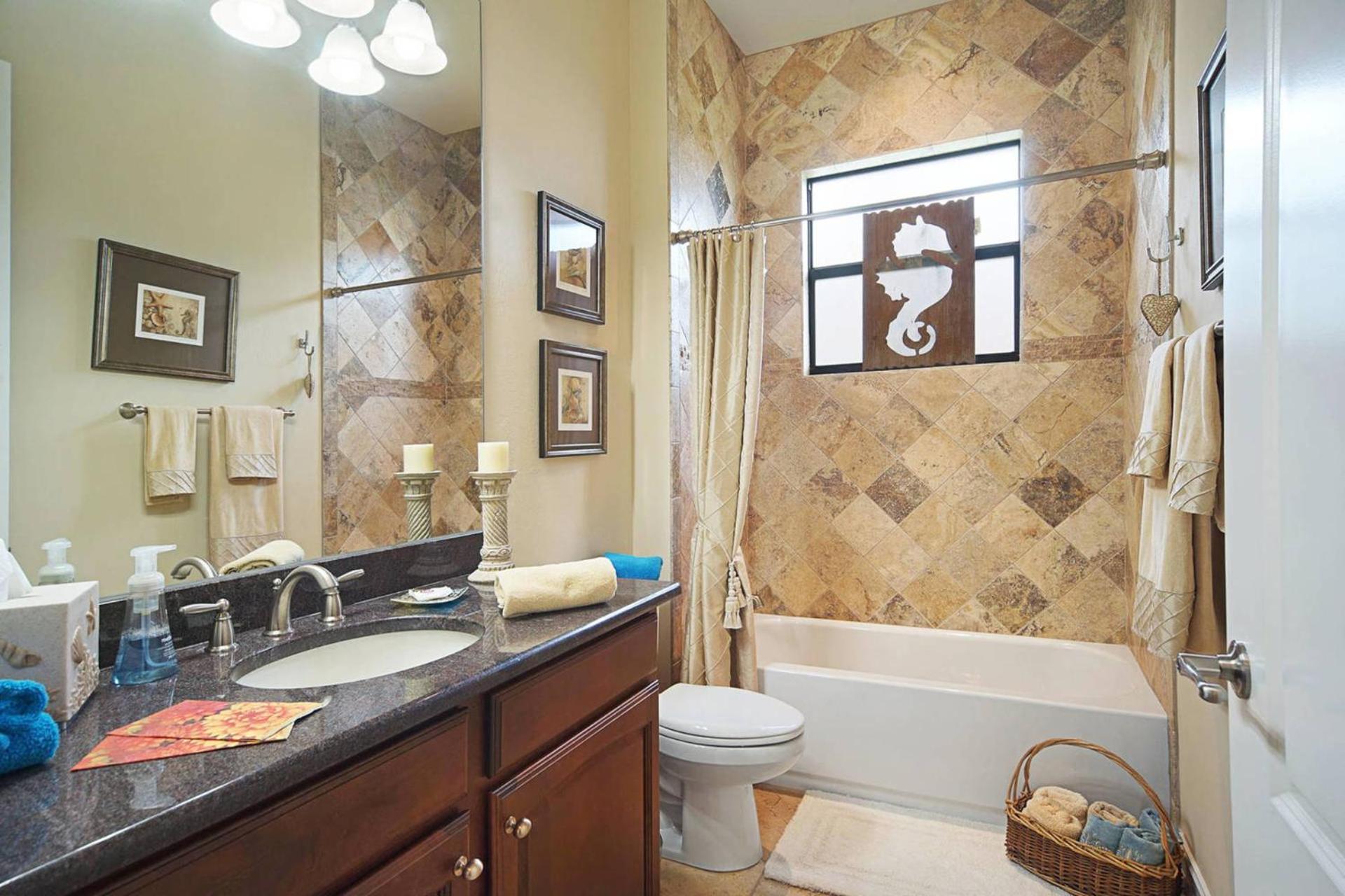Stunning Gulf-access With Saltwater Heated Pool & - Francesca Villa *