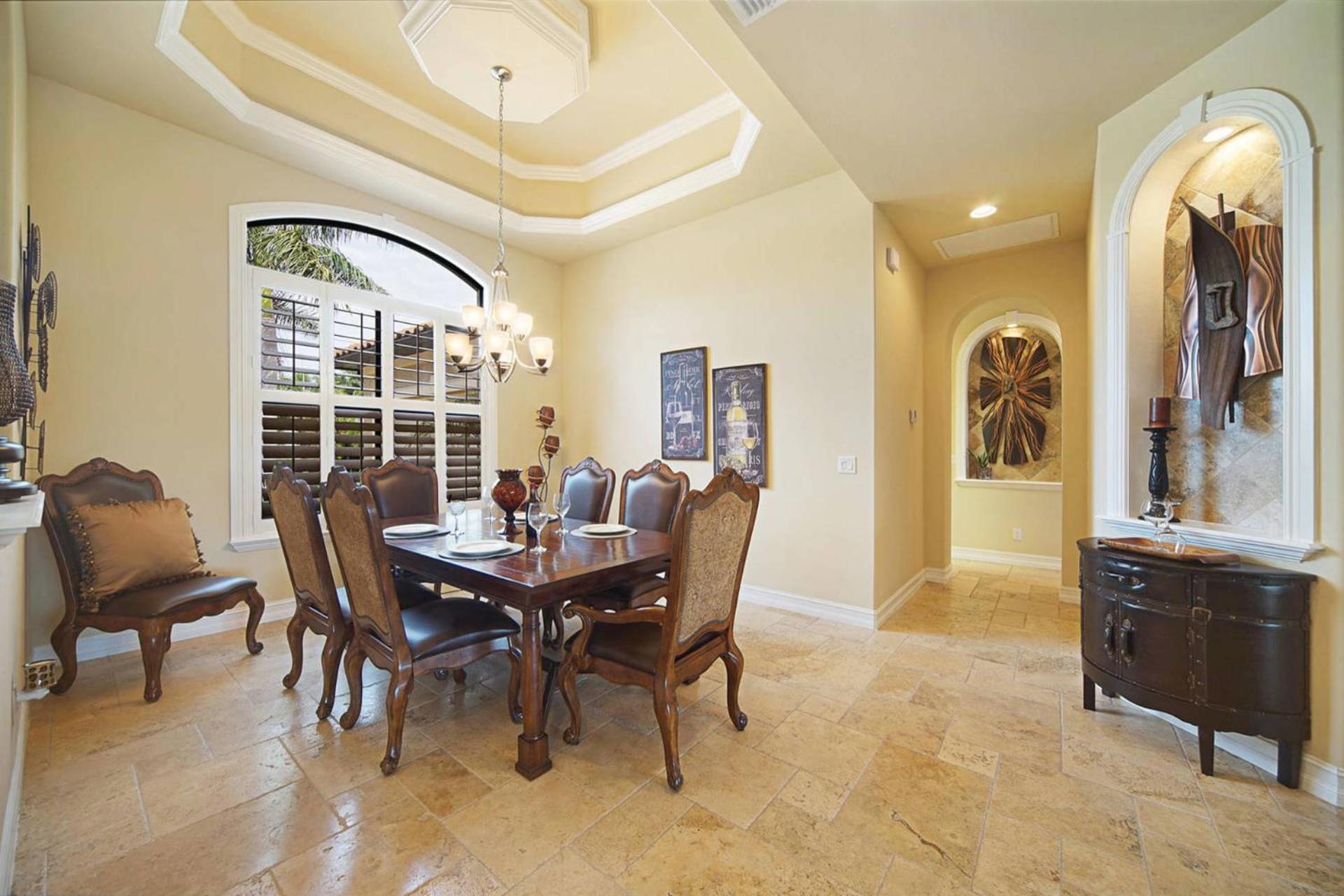 Stunning Gulf-access With Saltwater Heated Pool & - Francesca *