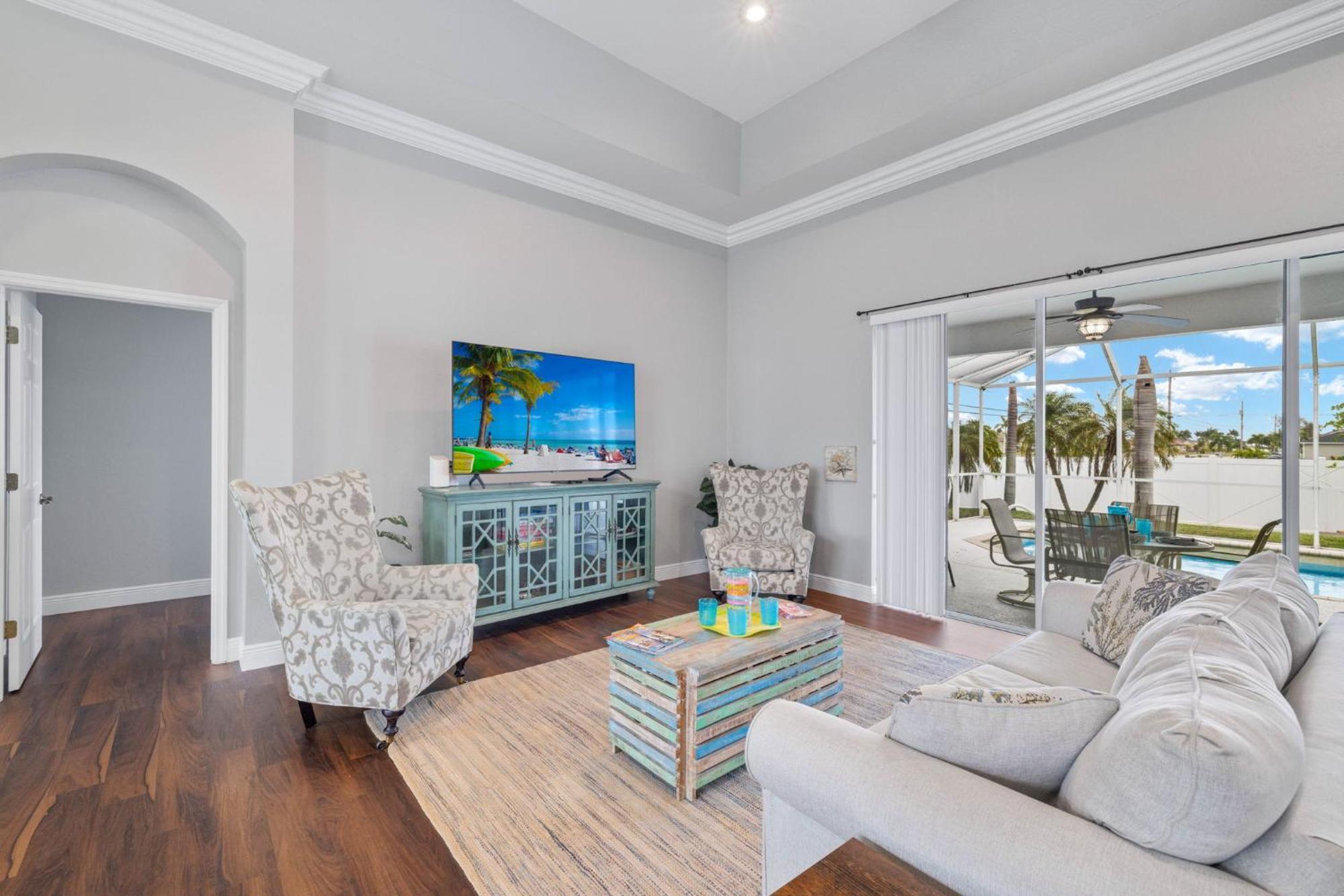 Quiet With Fenced Yard & Pool Table - Perfect For Families With Pets! - Grace Matlacha