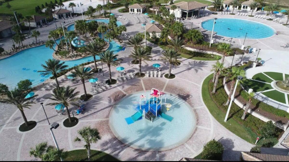 Holiday home New Luxury Private Pool