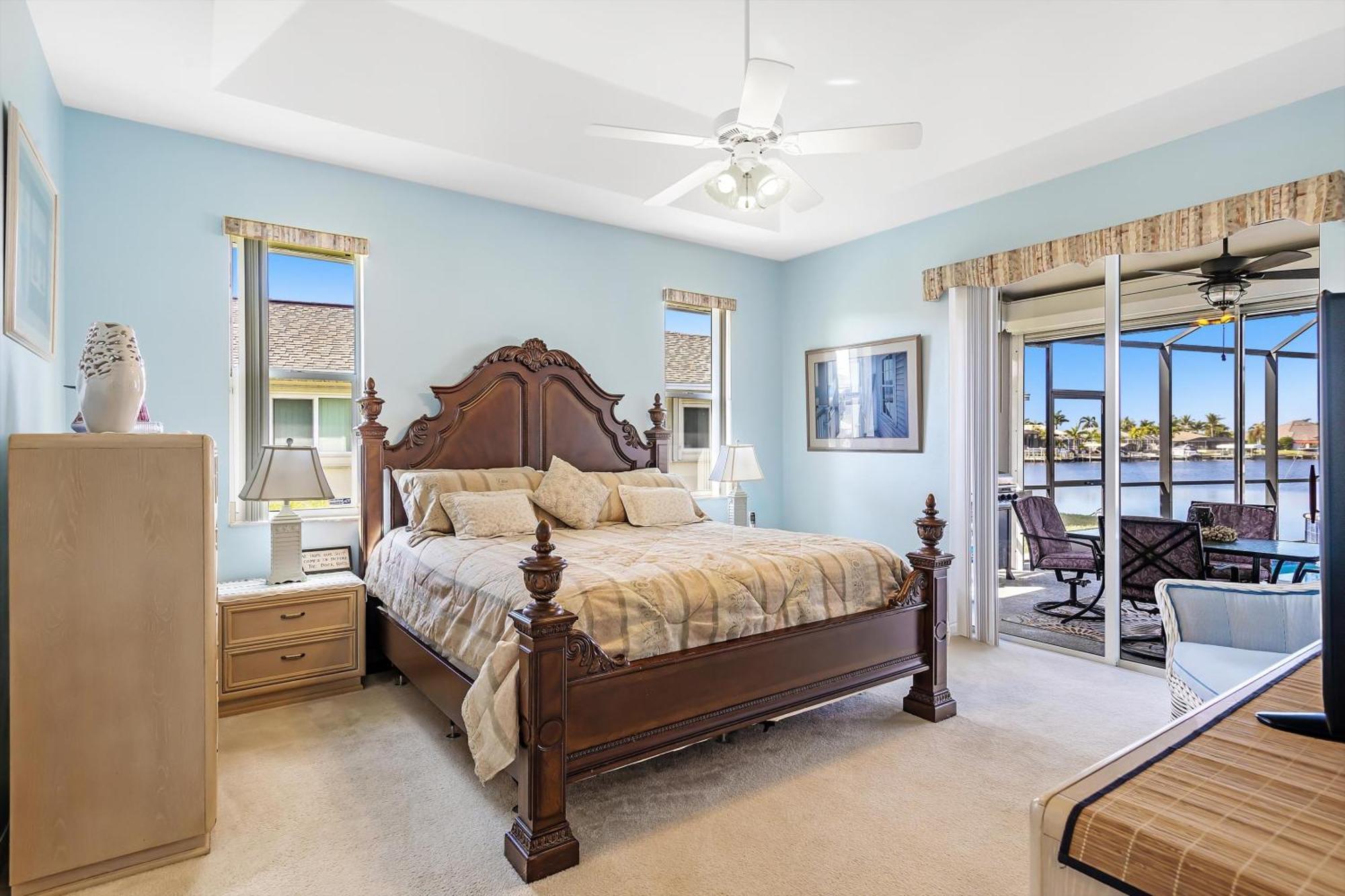 Villa Spacious Gulf-access Heated-pool With & Boat Lift - Ashlyn *