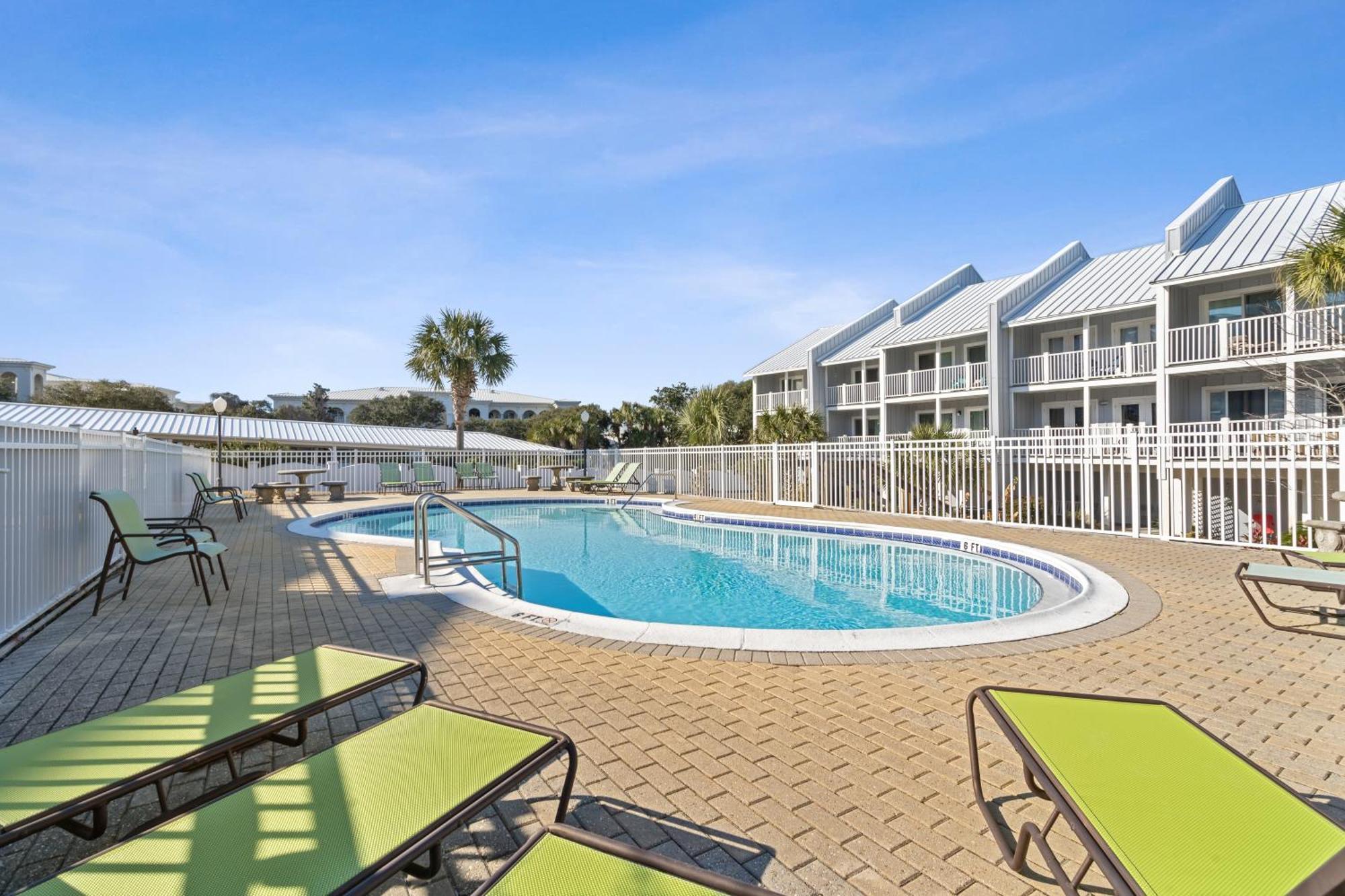 Sea Bluff Of 30a Unit 10 *