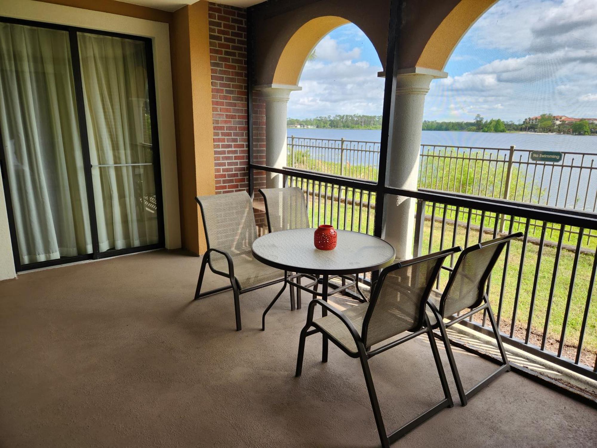 The Berkley, Orlando Resort Four Corners