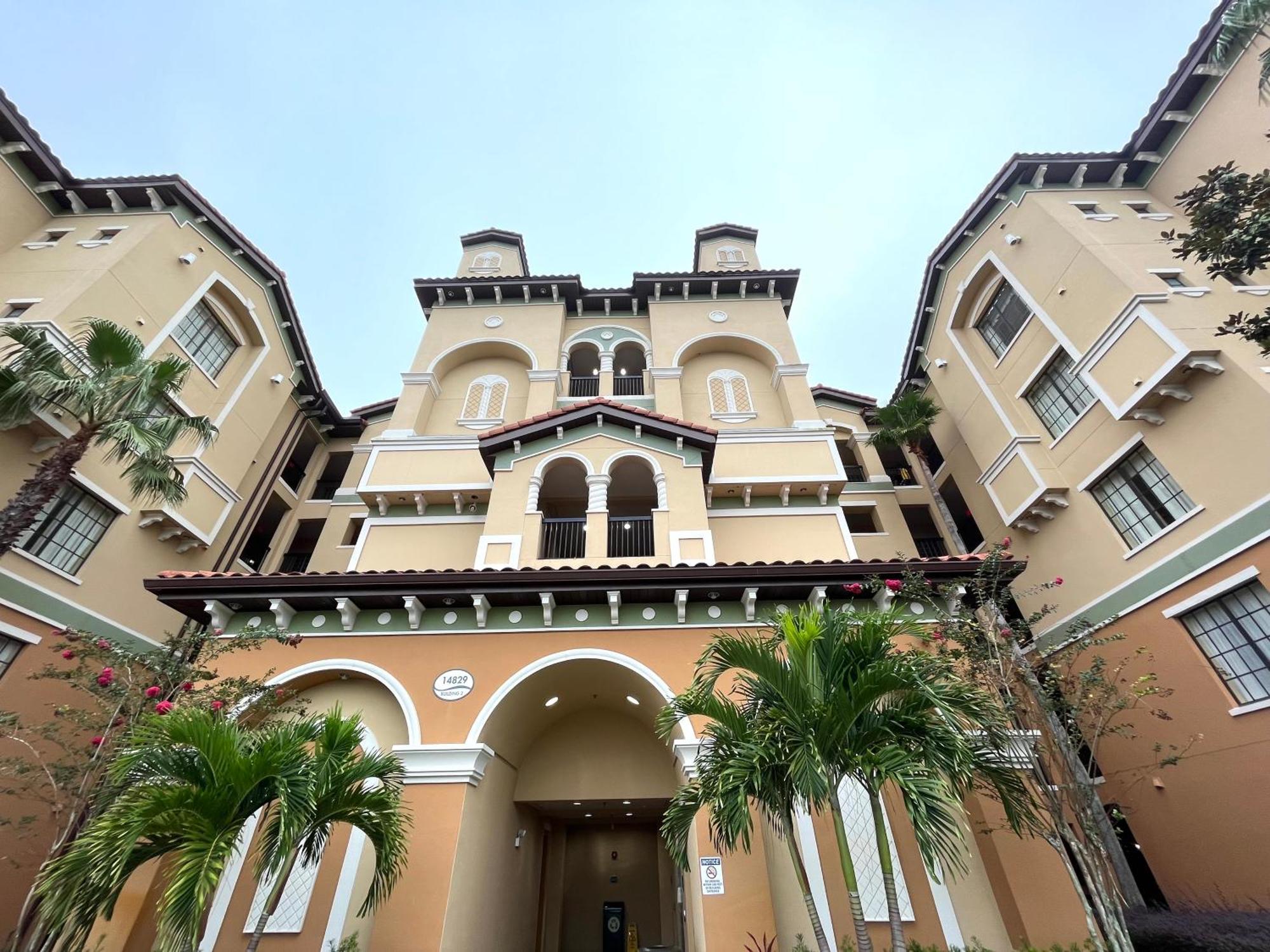 The Berkley, Orlando 4* Four Corners