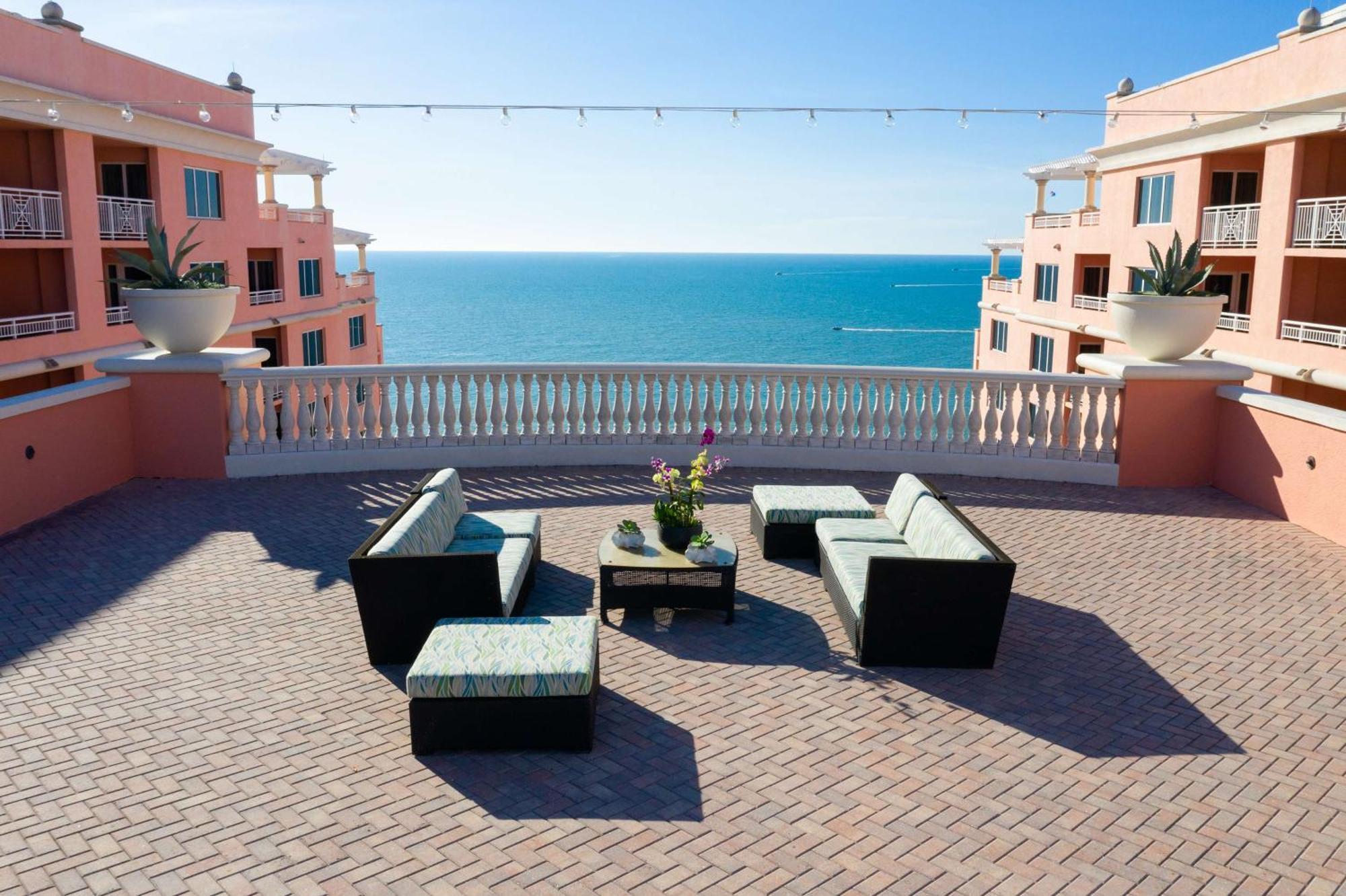 Hyatt Regency Clearwater & 4* Clearwater Beach