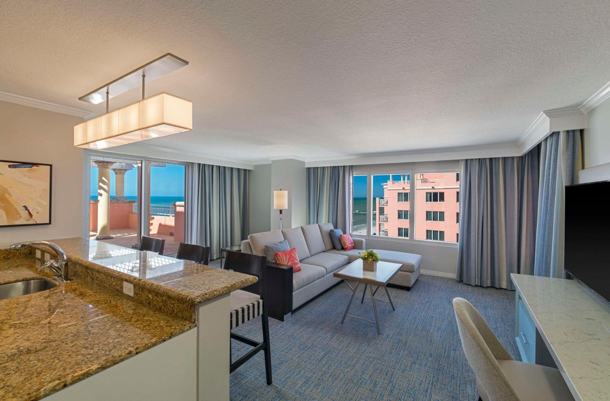 Hyatt Regency Clearwater & 4* Clearwater Beach
