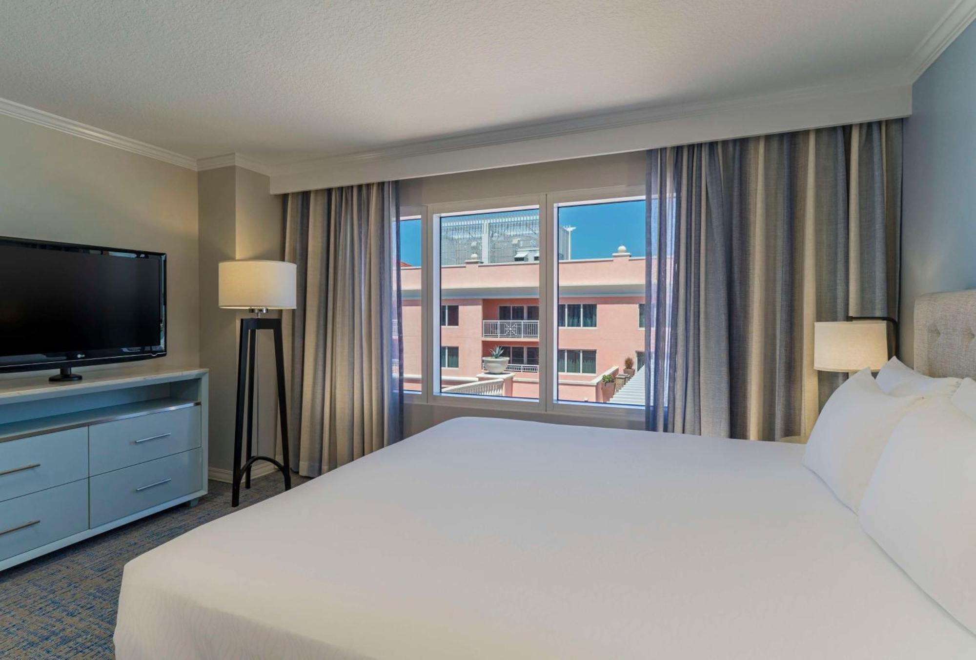 Hyatt Regency Clearwater & 4* Clearwater Beach