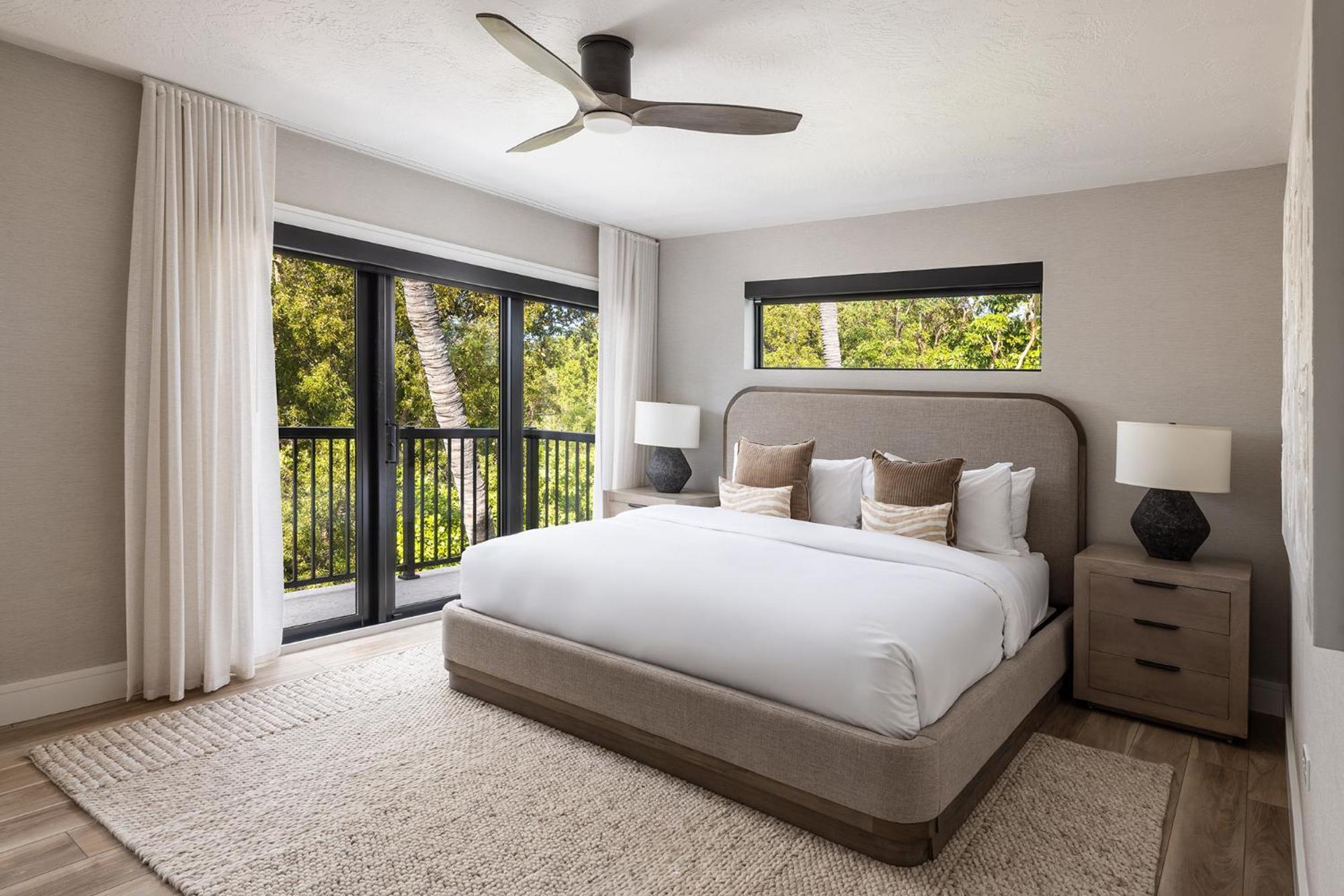 Pines & Palms Resort