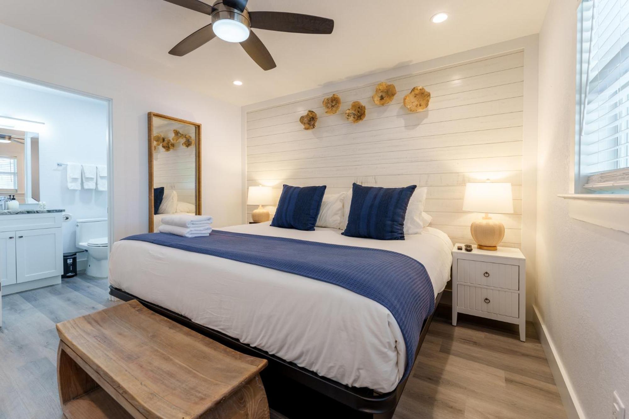 Villa Siesta Key And *