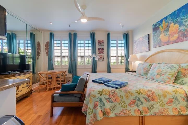 Tropicals Of Palm Aparthotel 3*