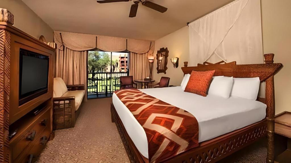Disney's Animal Kingdom * Four Corners