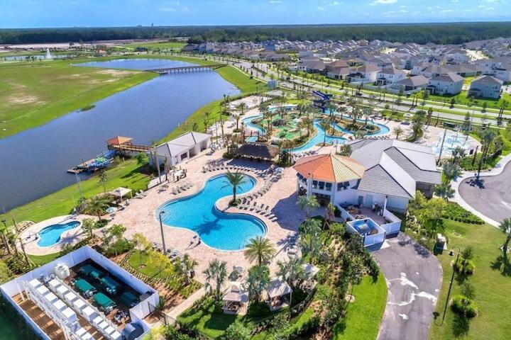 Apartment Aqua Vista Gated Style Community Storey