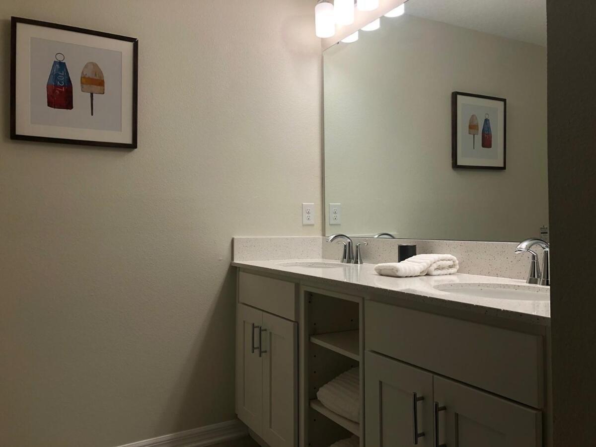 Apartment Aqua Vista Gated Style Community Storey *