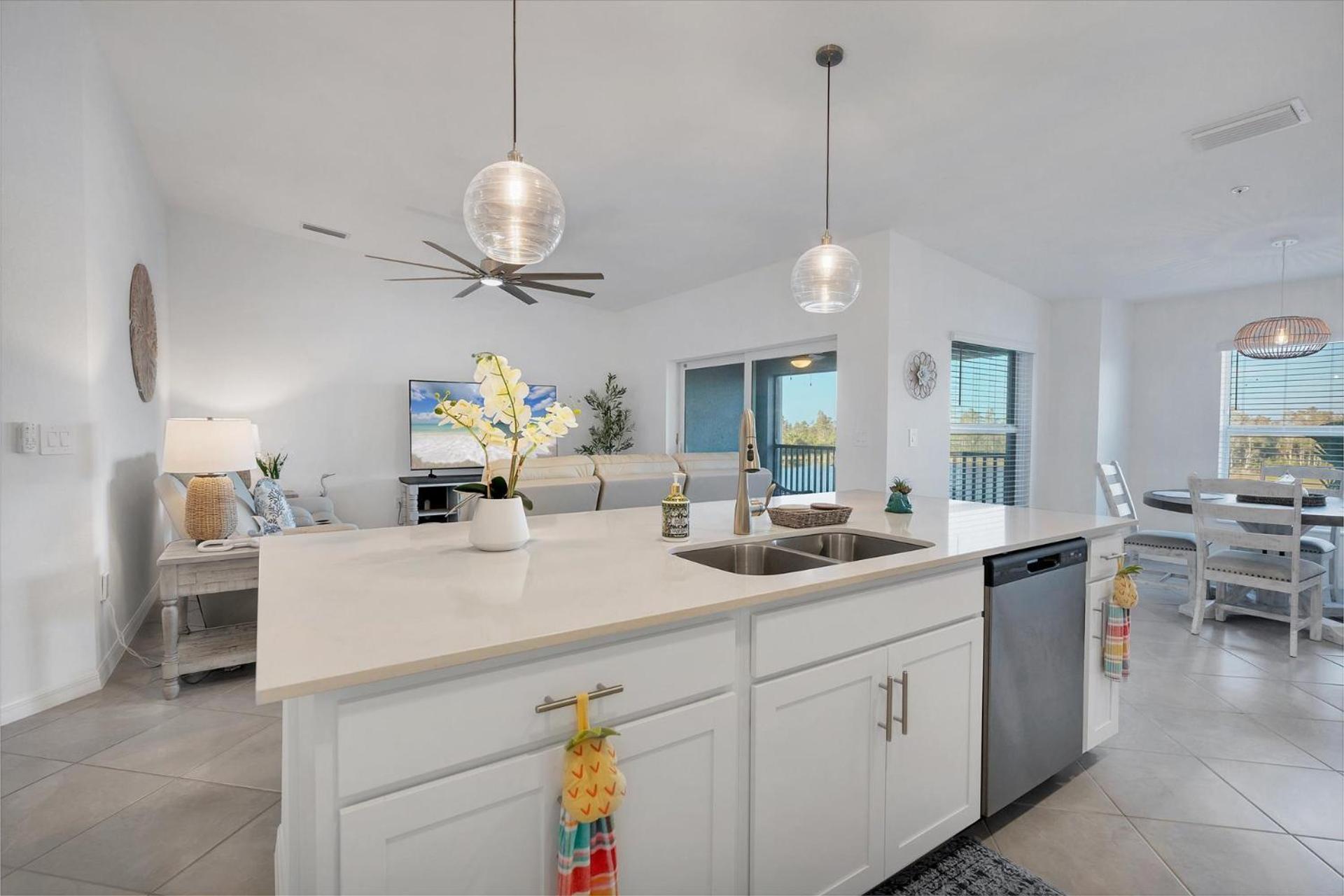 14261 Heritage Landing #1625 *