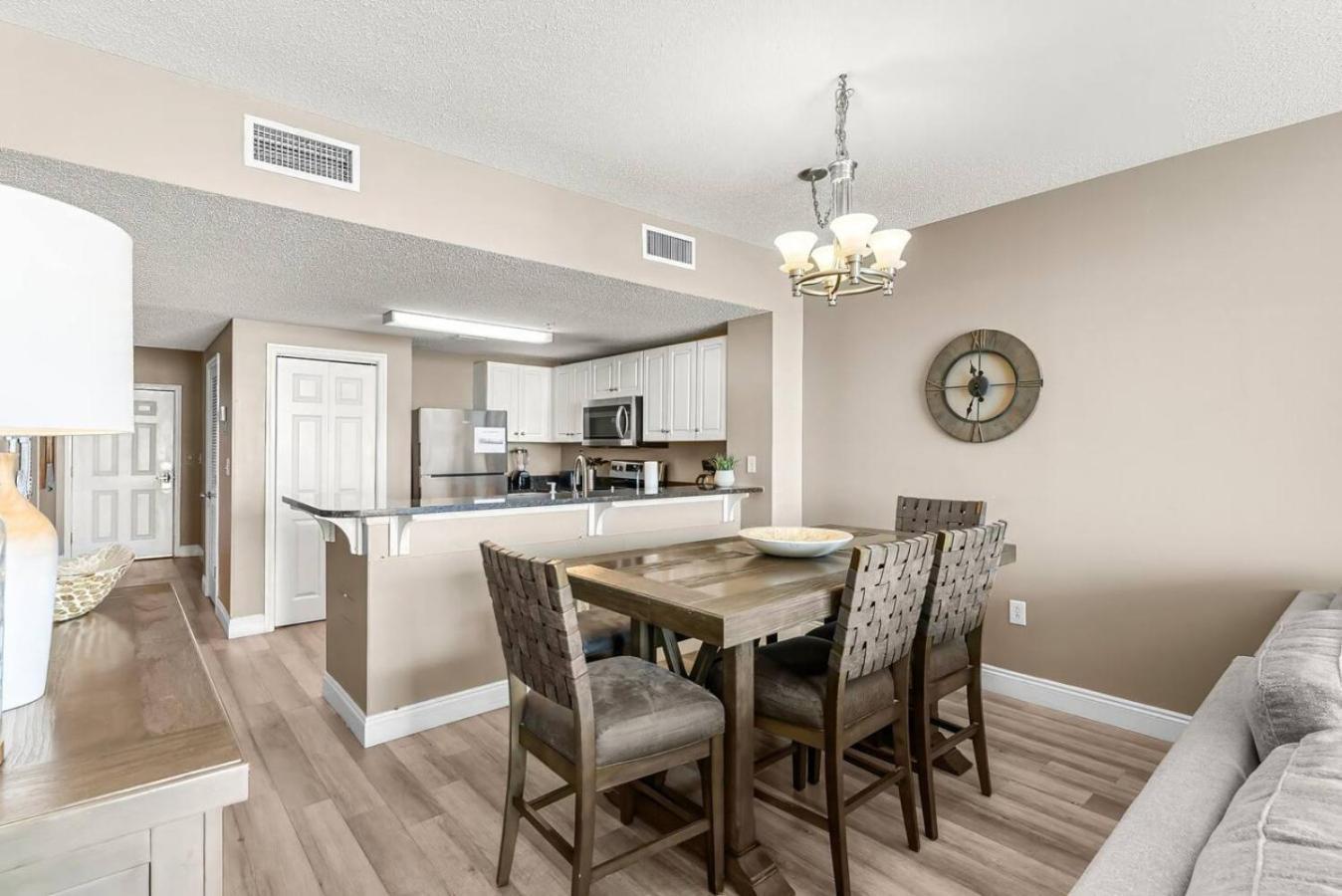 Majestic 1404 Holiday home *