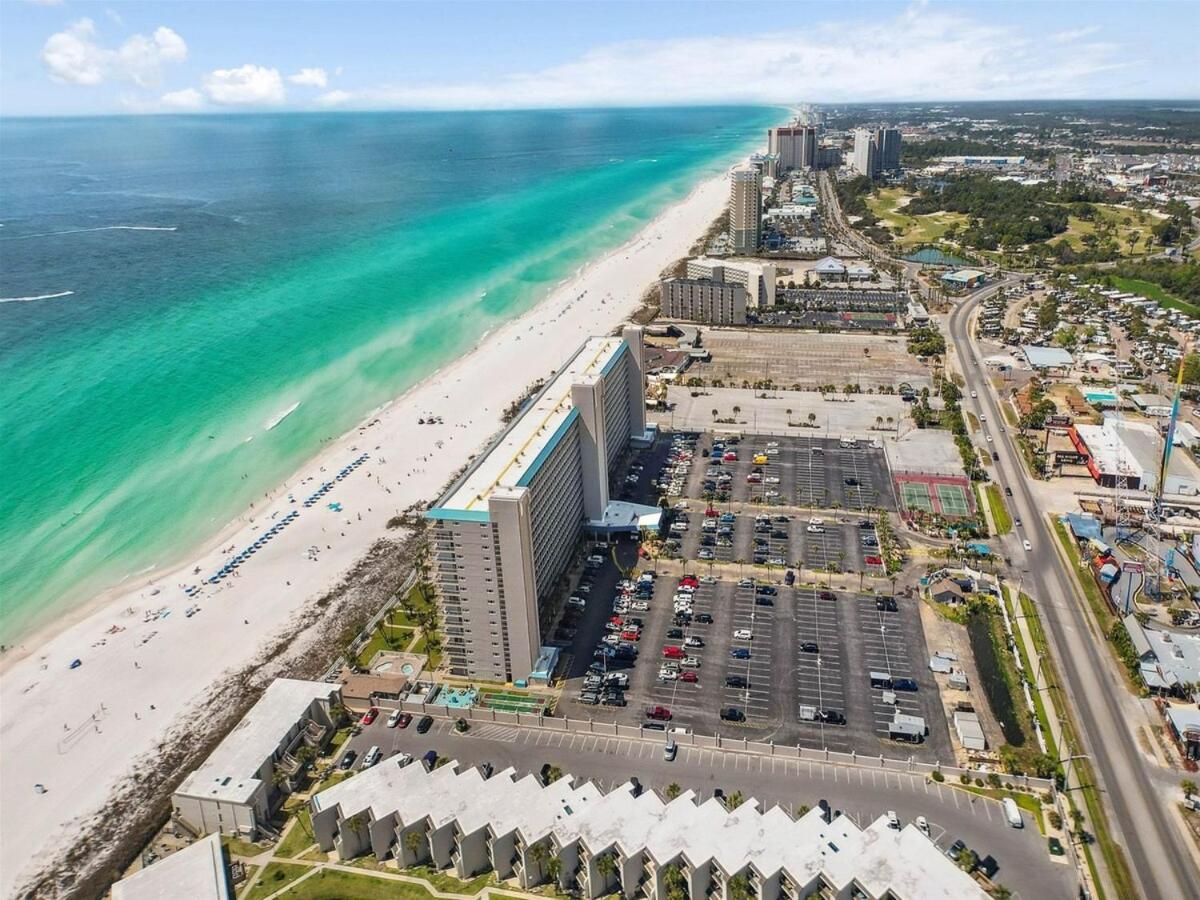Summit 225 - Floor Beachfront - Sleeps 5 *