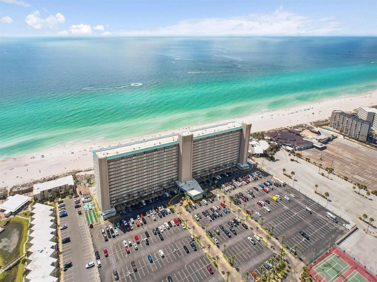 Summit 225 - Floor Beachfront - Sleeps 5 Apartment