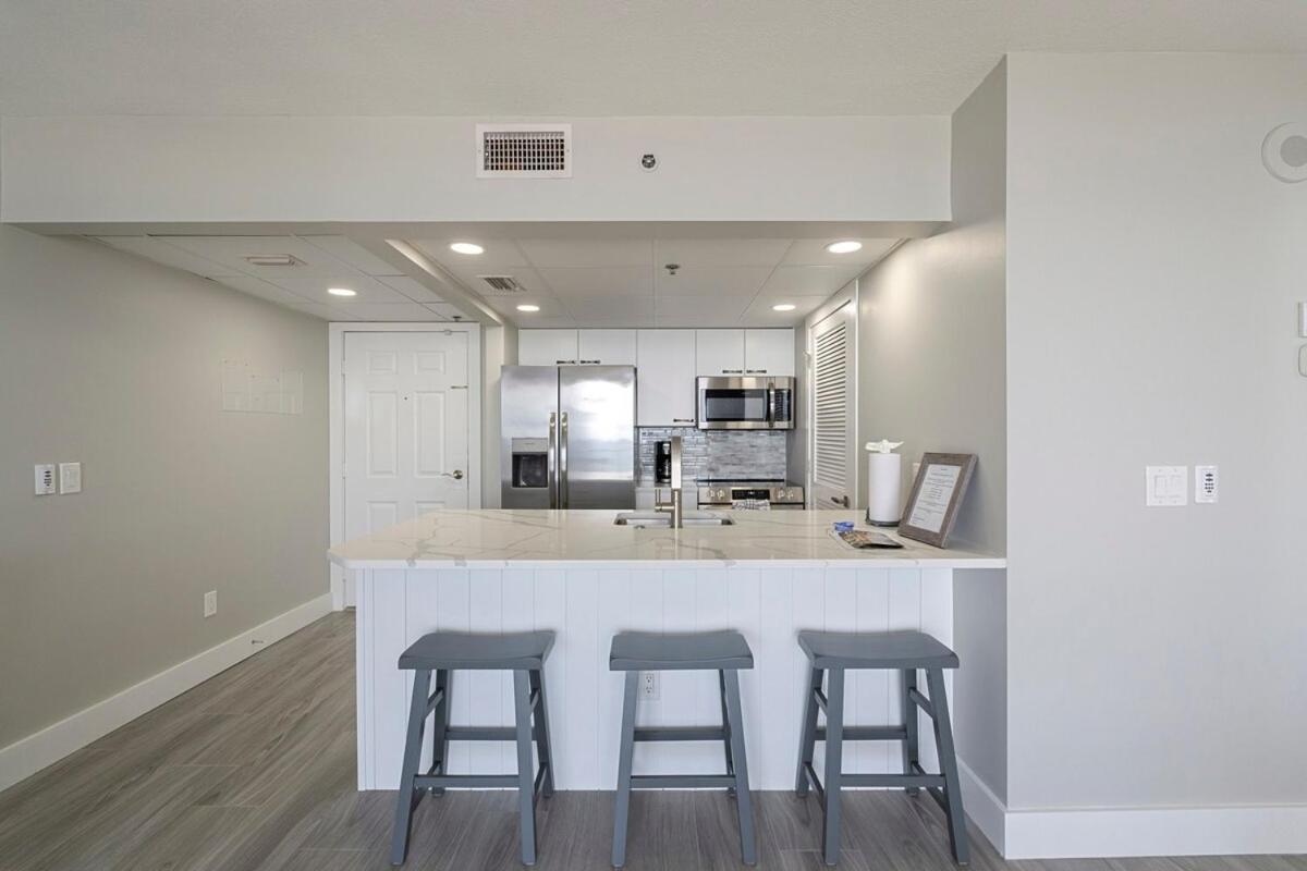 Long Tower 3 #305 Beachfront Renovation Apartment