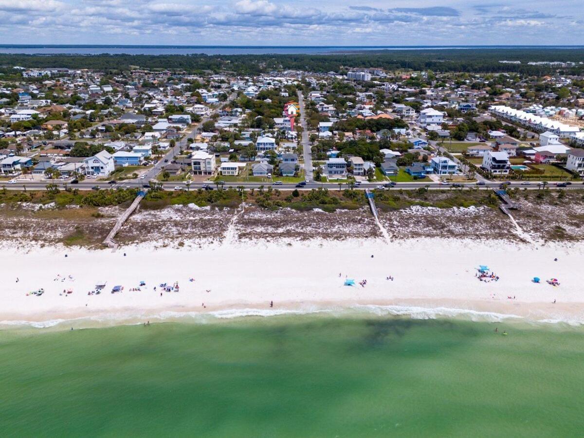 13900 Millcole Ave - Beachy - Sleeps 10 Panama City Beach