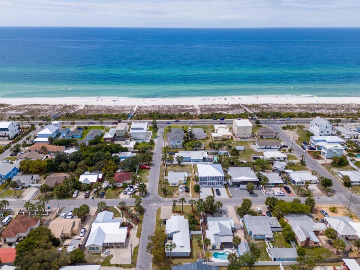 13900 Millcole Ave - Beachy - Sleeps 10 * Panama City Beach