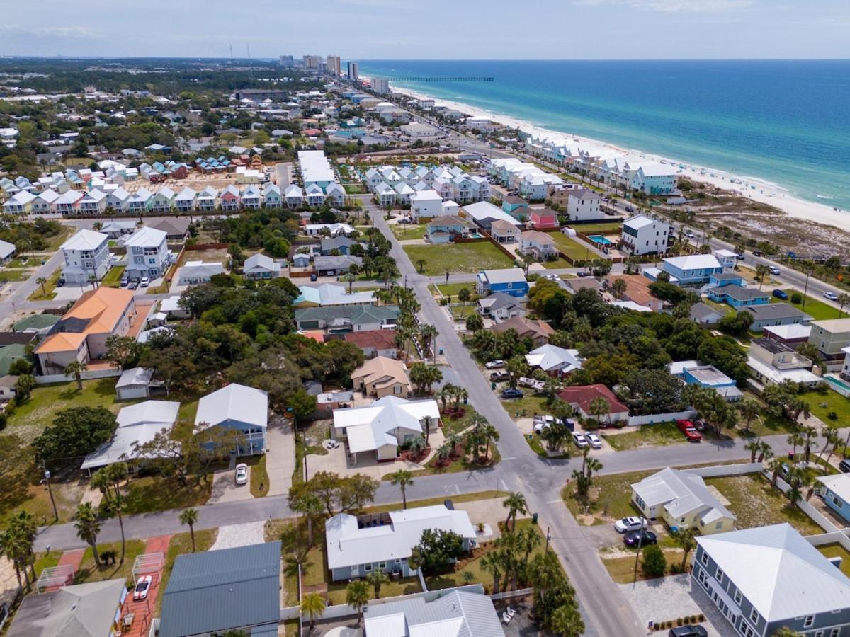 Holiday home 13900 Millcole Ave - Beachy - Sleeps 10 *