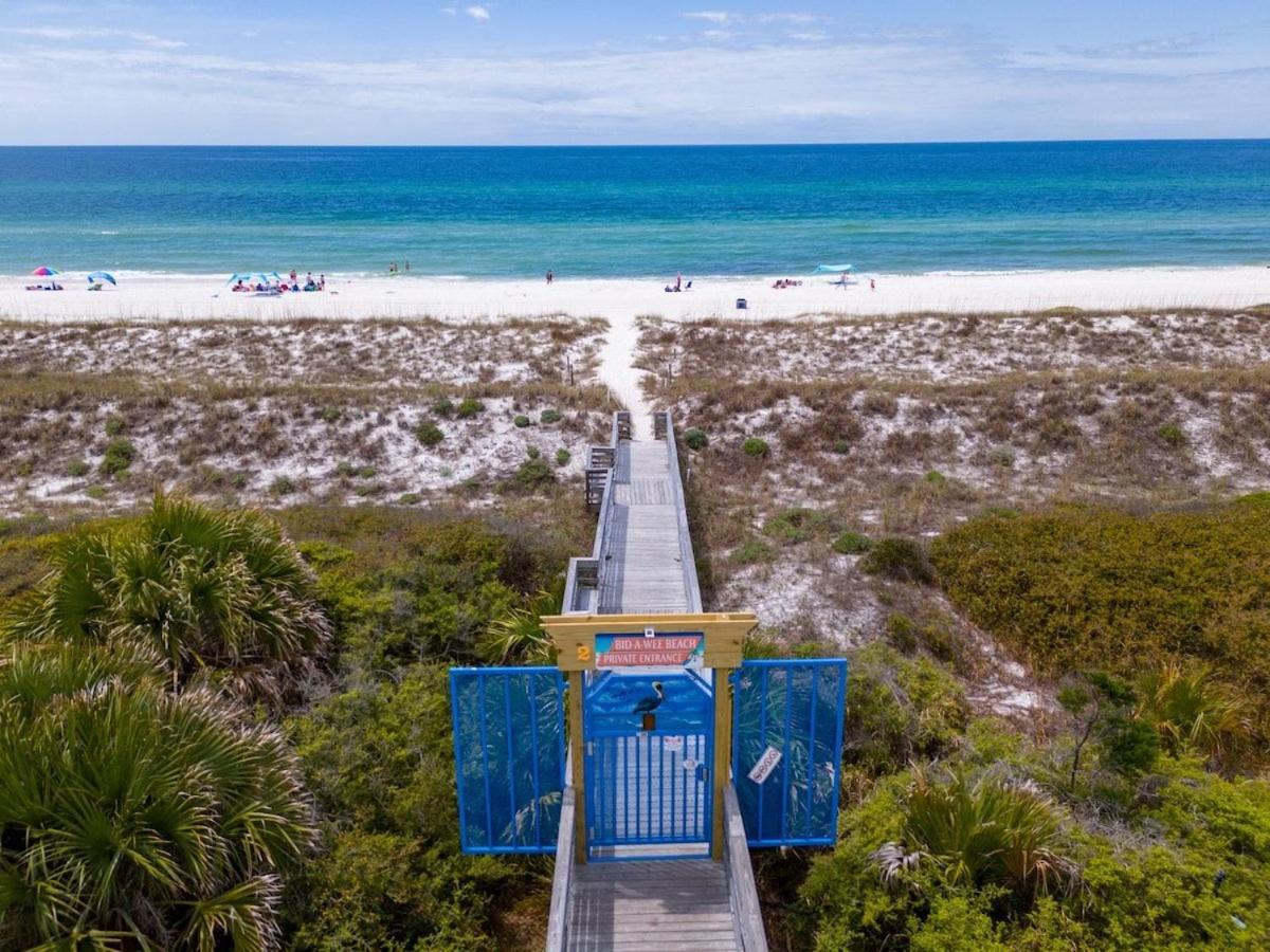 13900 Millcole Ave - Beachy - Sleeps 10 *