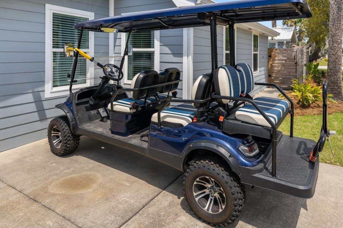13900 Millcole Ave - Beachy - Sleeps 10 Holiday home